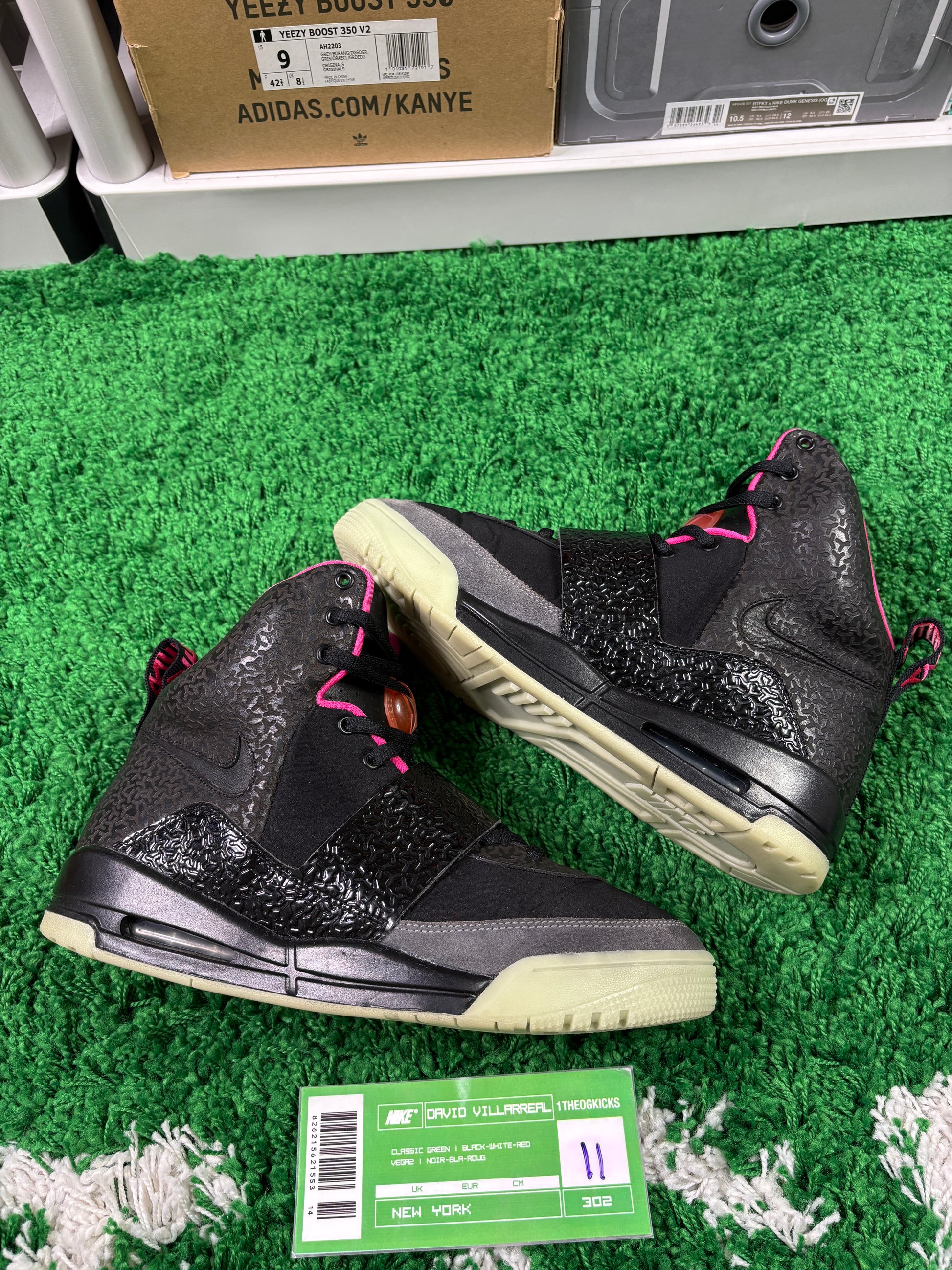 Nike Yeezy 1 Blinks * restored * - Size 11