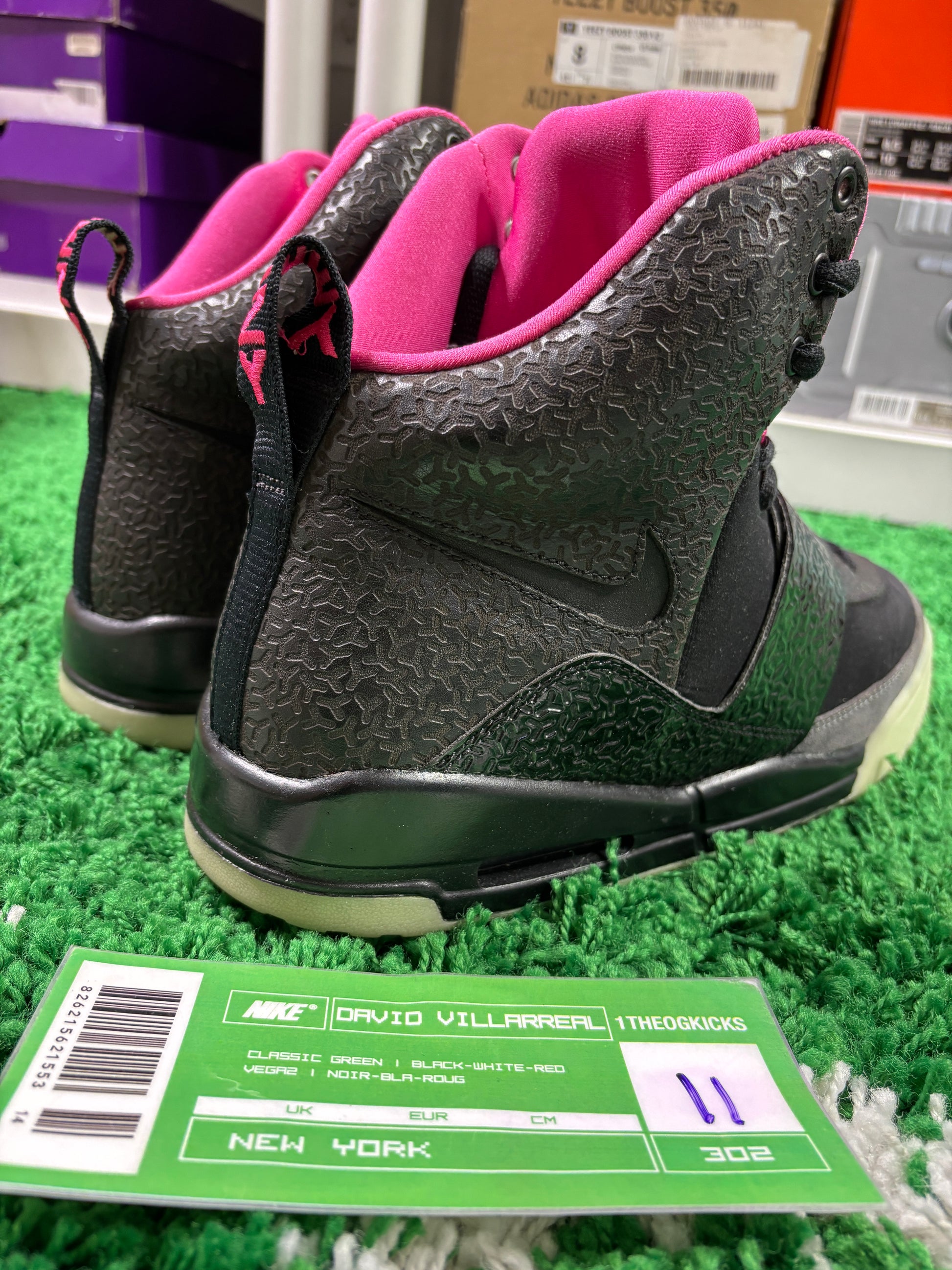 Nike Yeezy 1 Blinks * restored * - Size 11