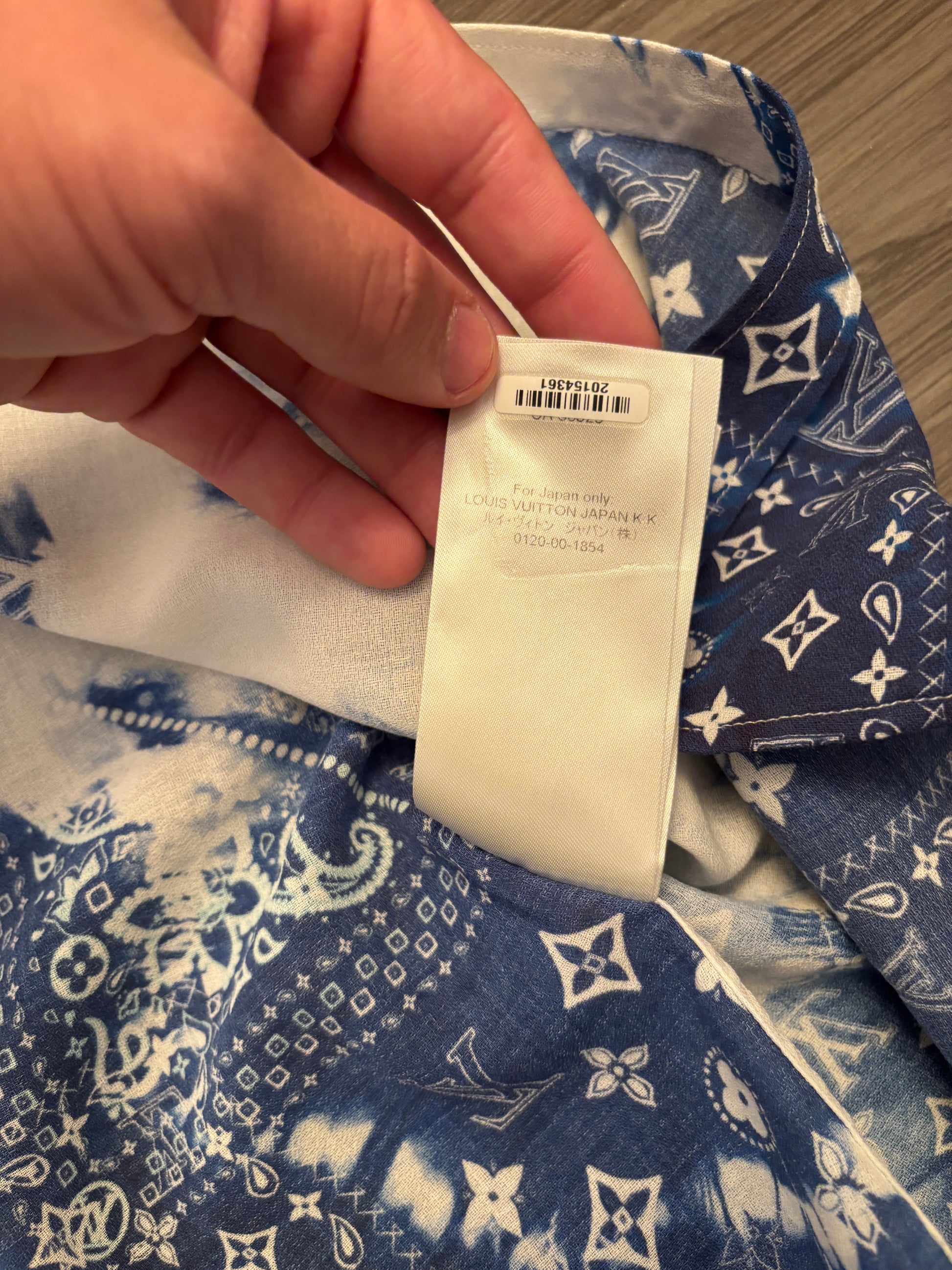 LV Monogram Bandana Hook Detail Long-Sleeved Shirt - Size L