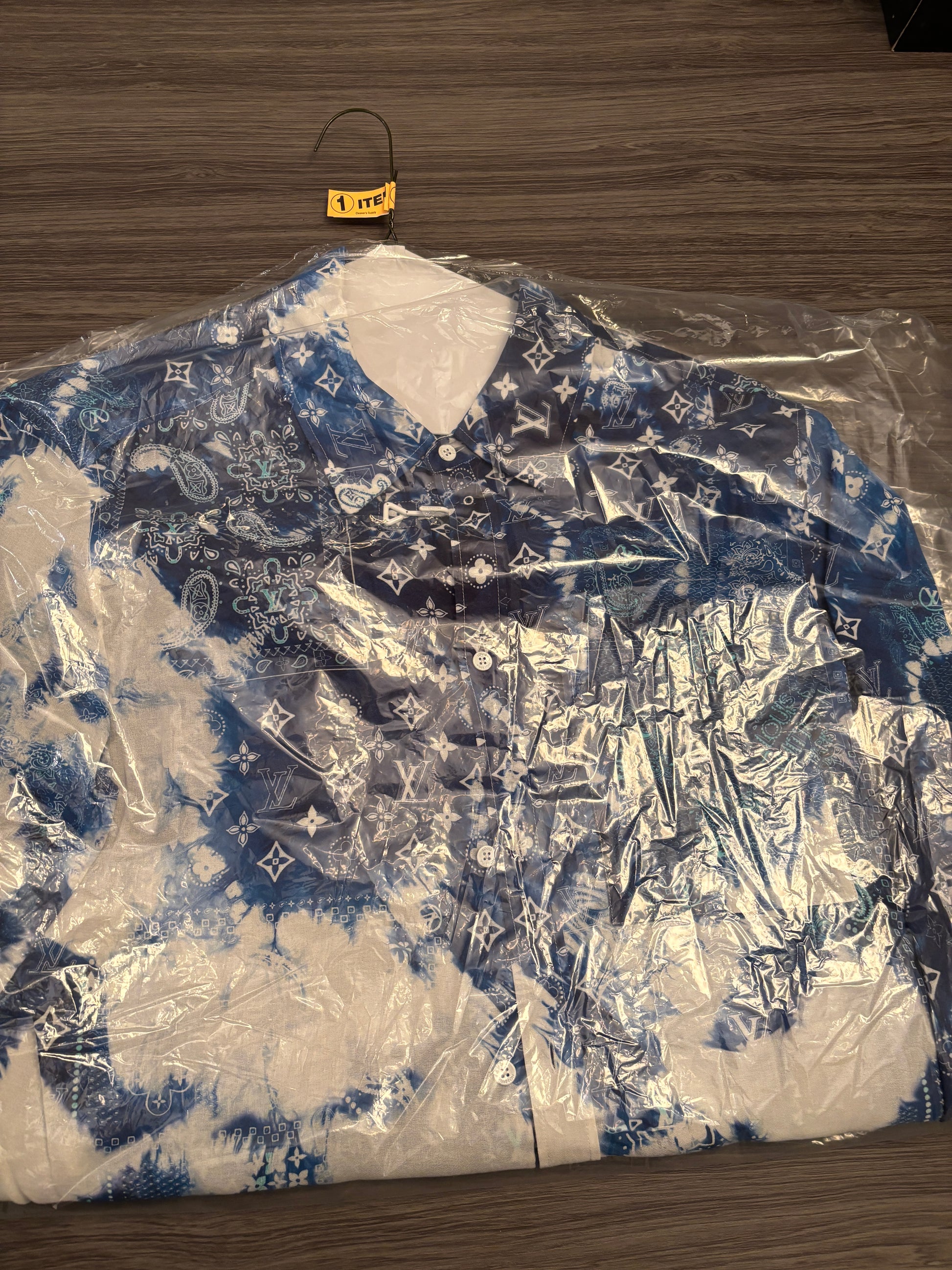 LV Monogram Bandana Hook Detail Long-Sleeved Shirt - Size L