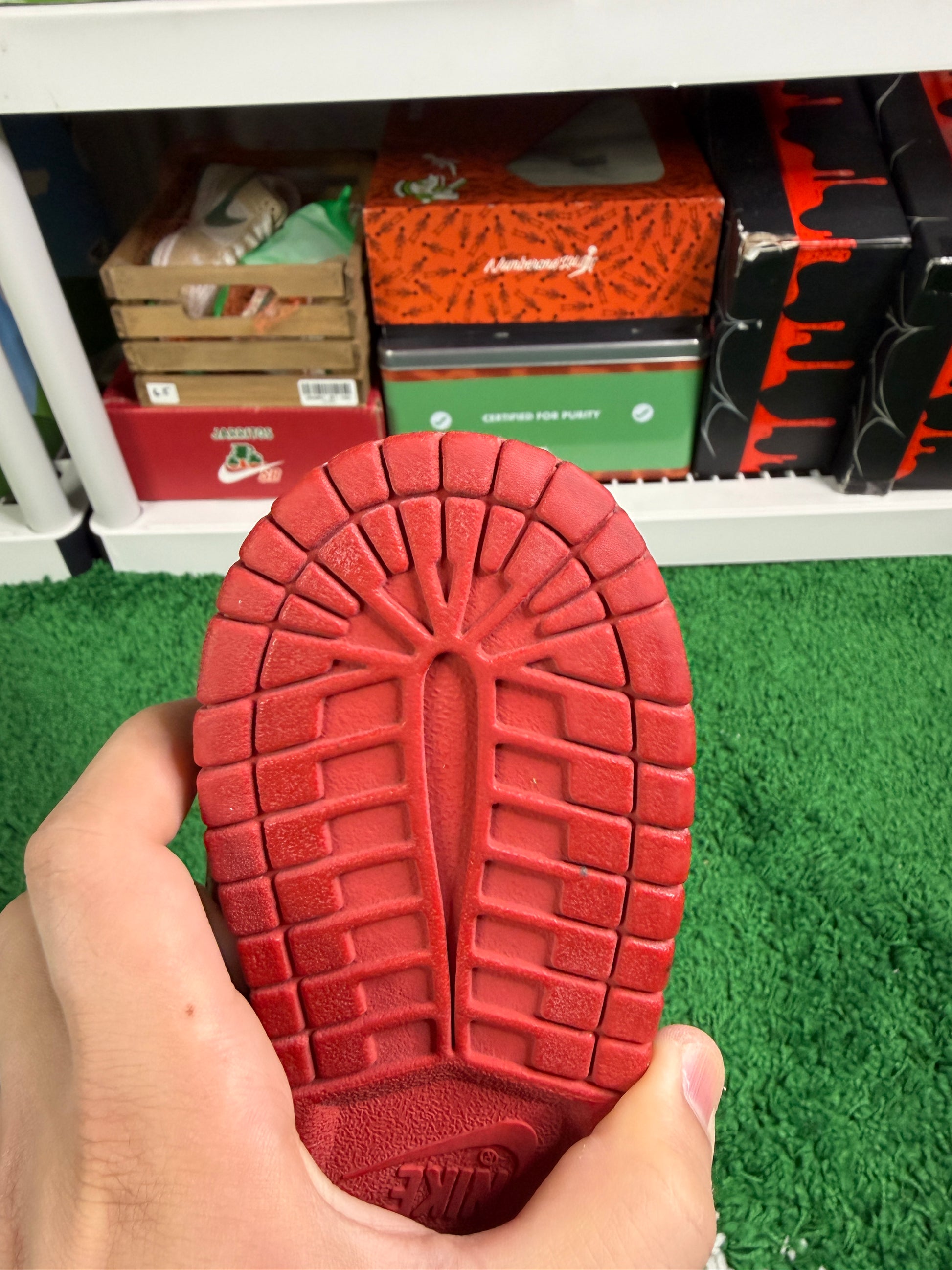 Nike Sb Red Lobsters - Size 9