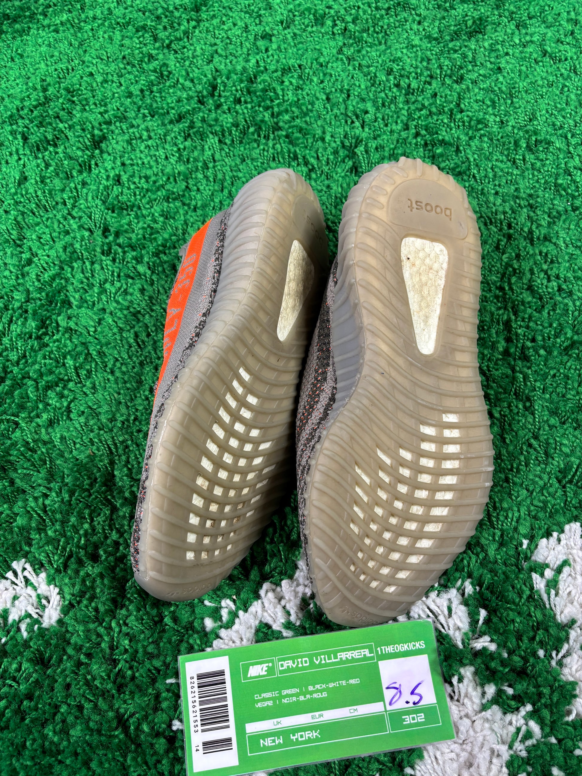 Yeezy Boost 350 V2 'Beluga Reflective' - Size 8.5