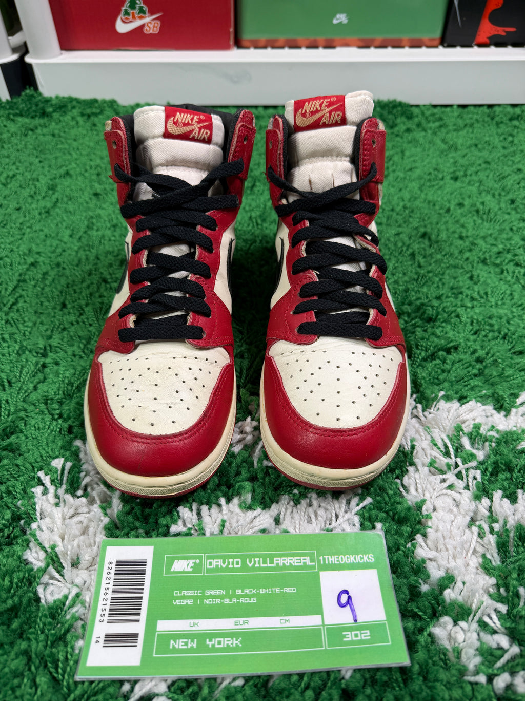 Air Jordan 1 Chicago 1985 - Size 9