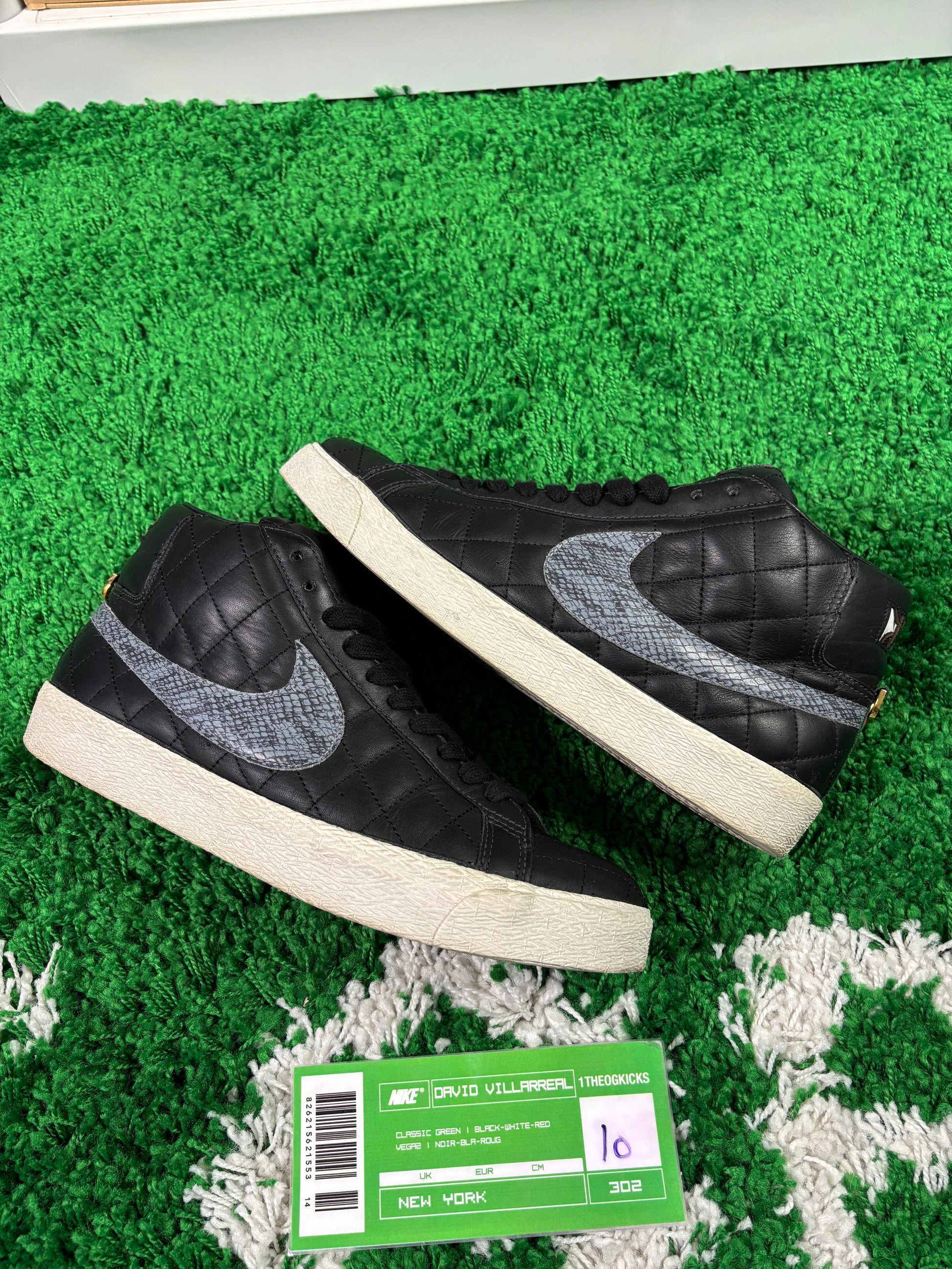 Nike Sb Black Supreme Blazer - Size 10