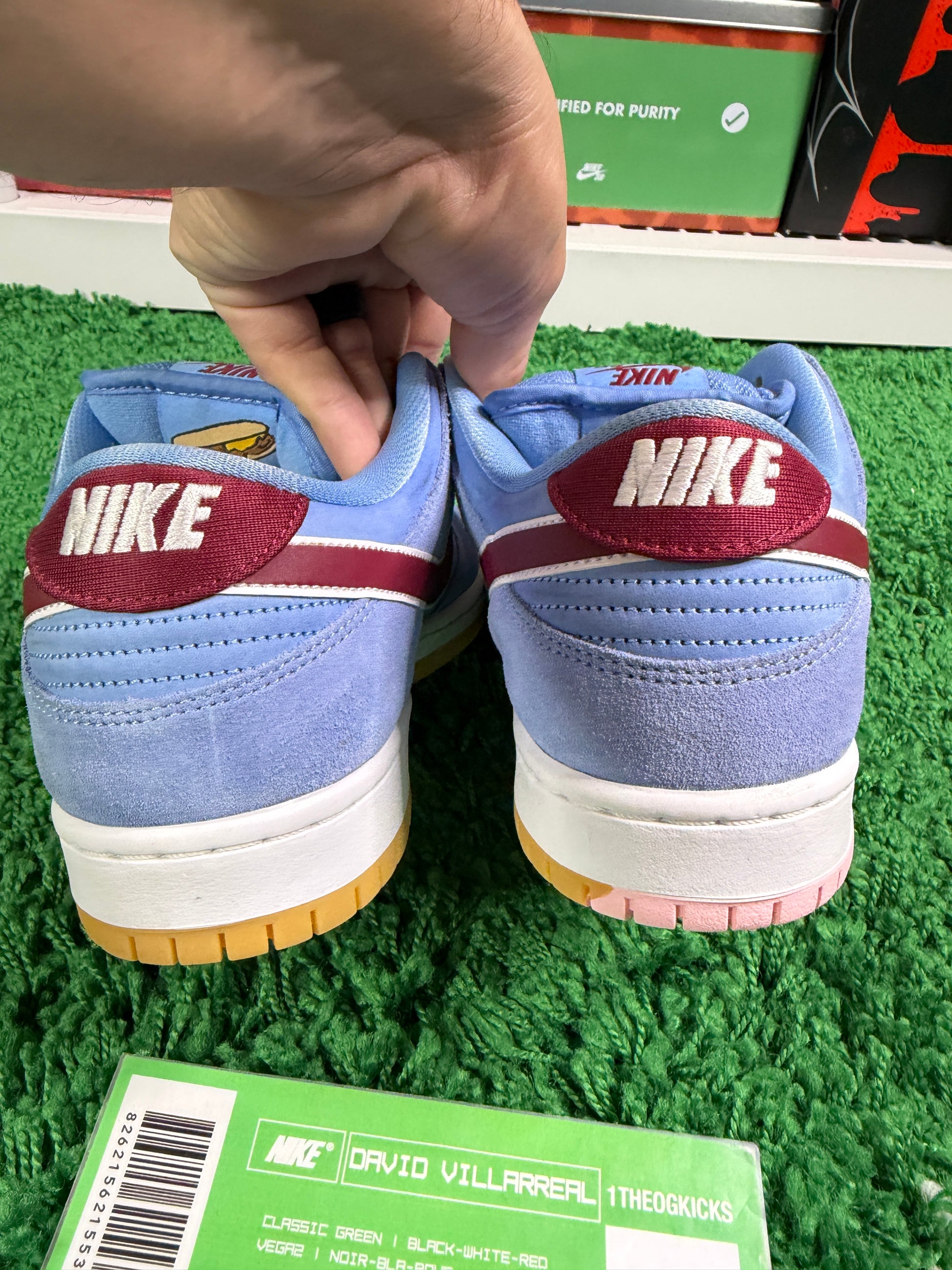 Nike Sb Phillies - Size 9