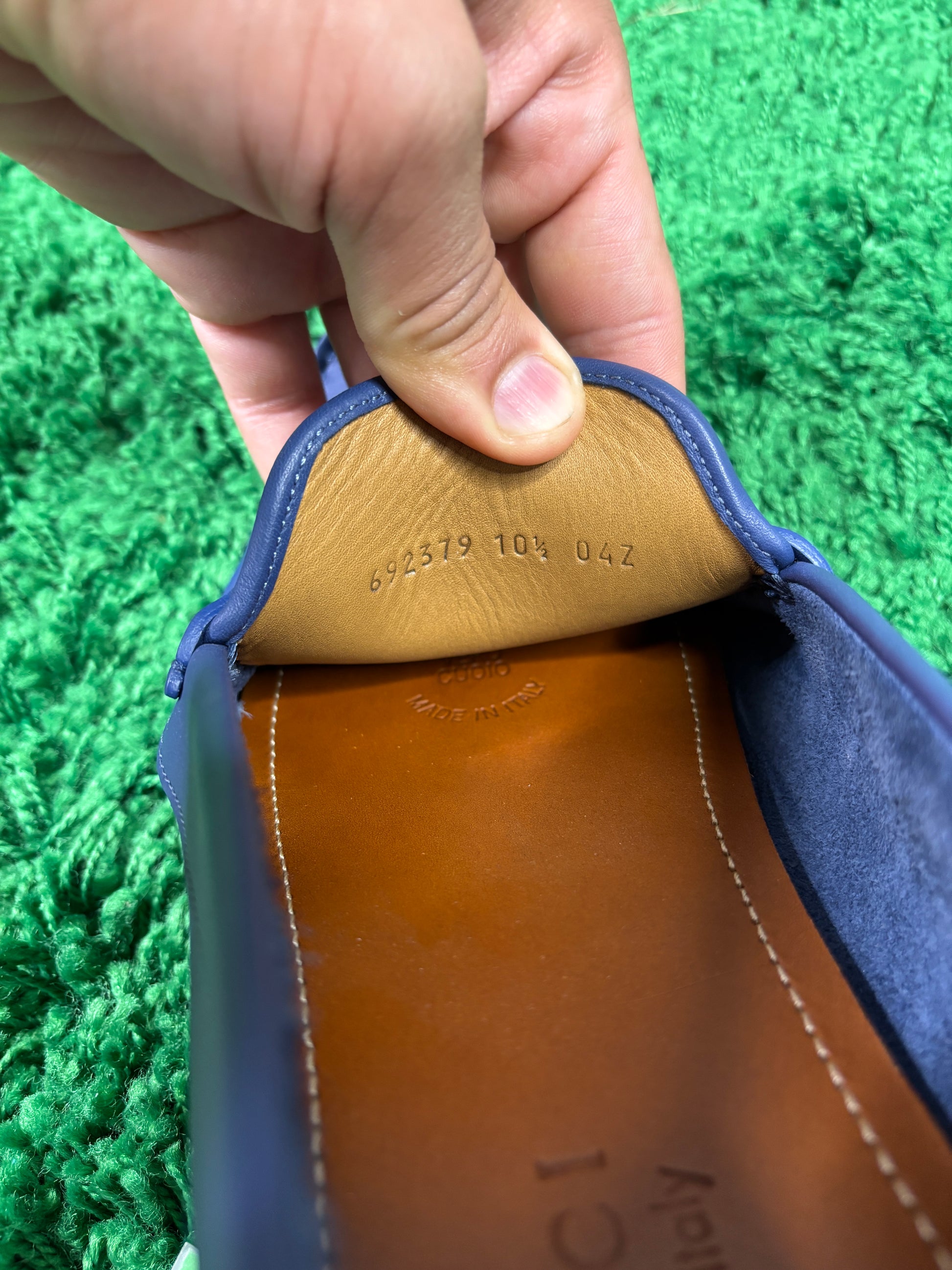 Gucci Interlocking GG Leather Loafers - Size 10.5