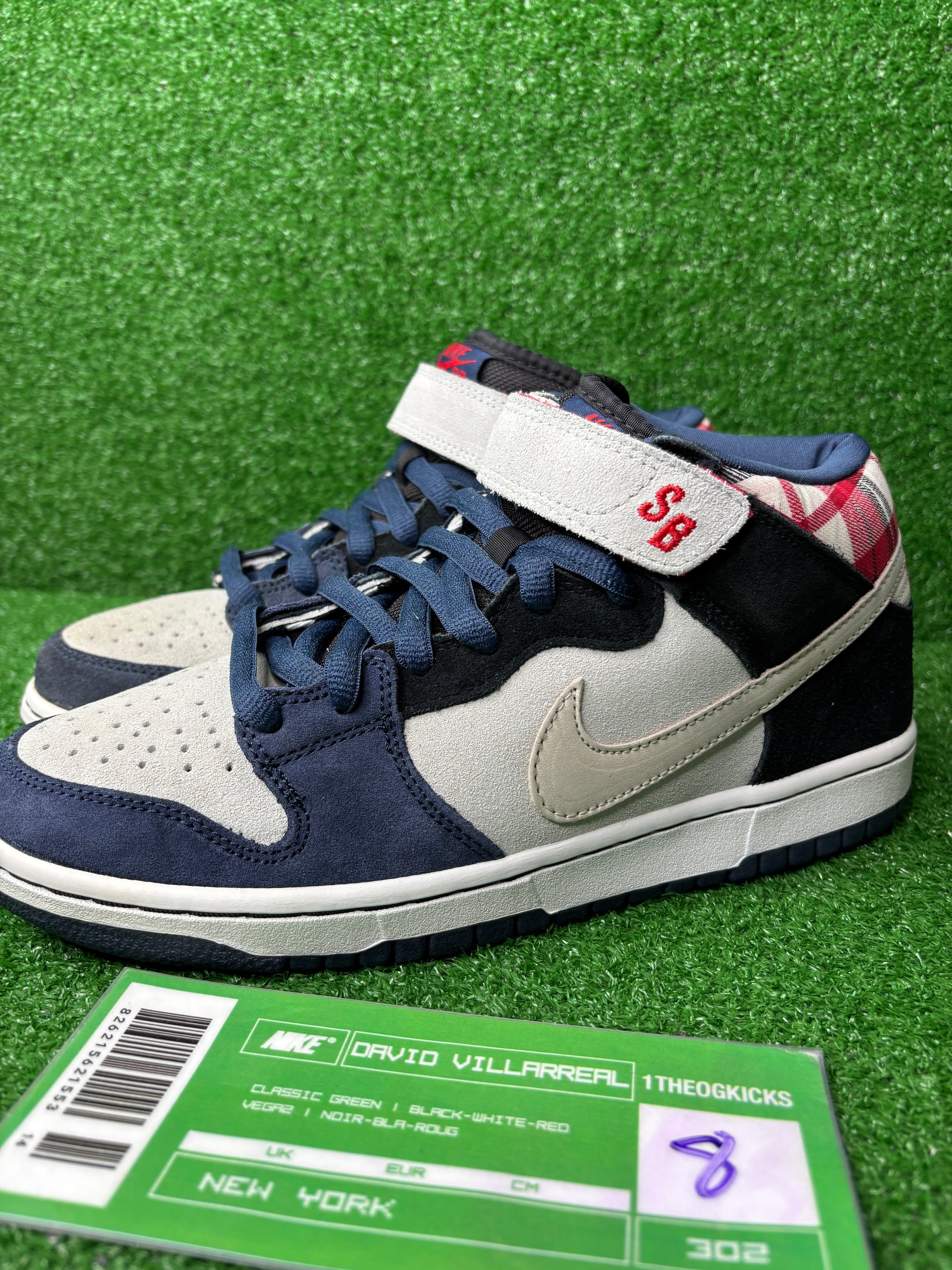 Nike Sb Goofy Boy Mids - Size 8