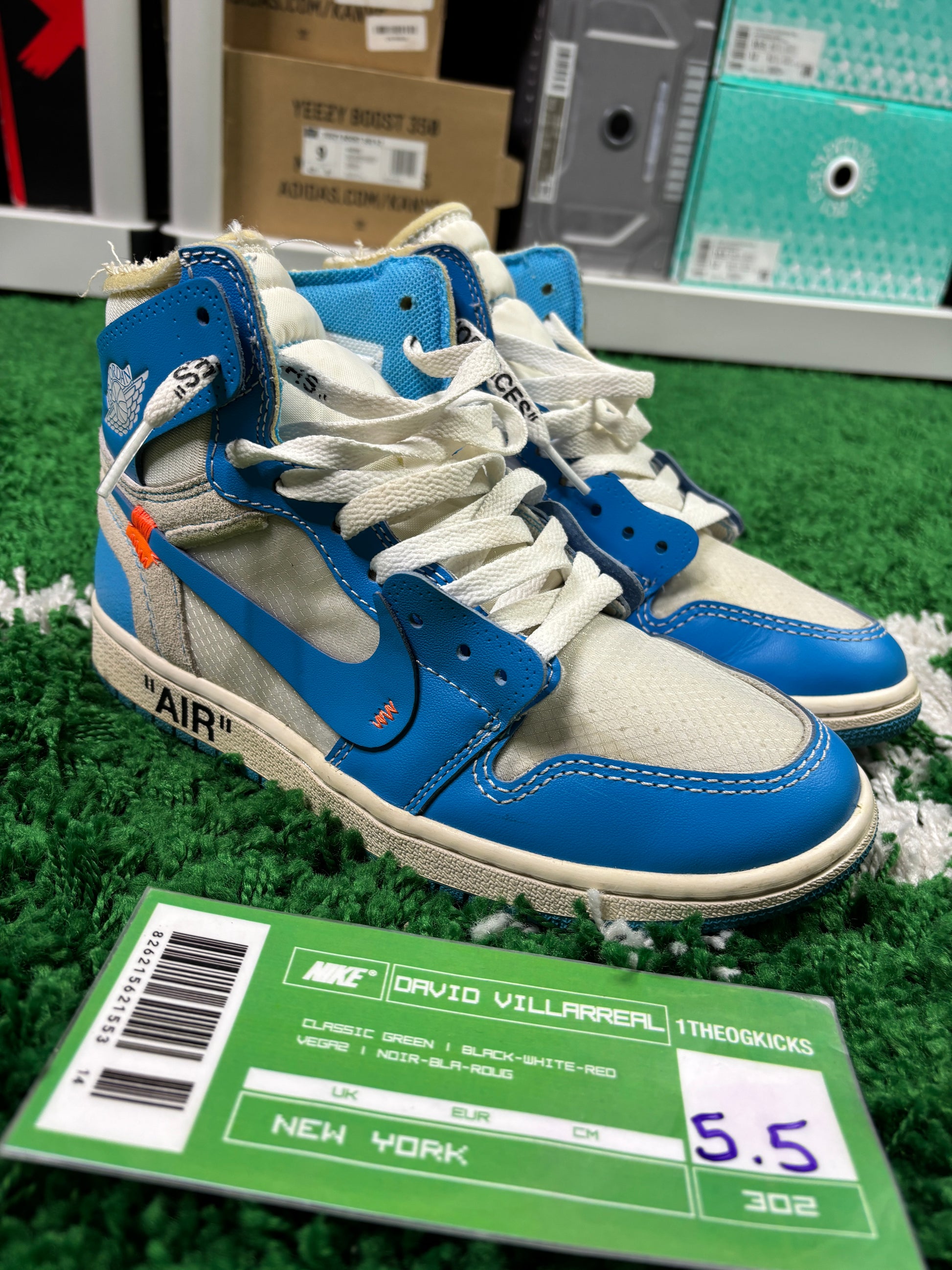 Jordan 1 OFF WHITE UNC- size 5.5