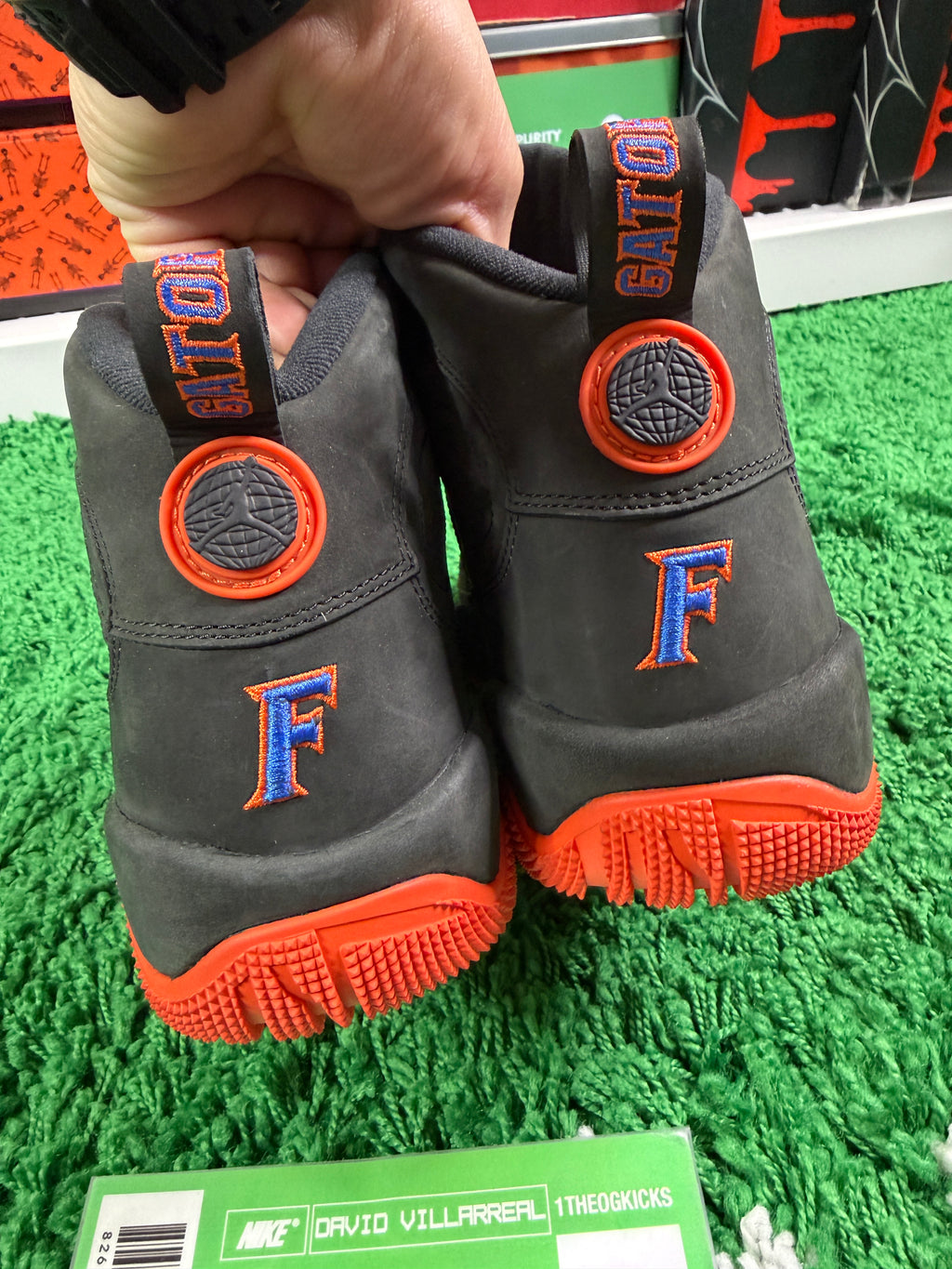 Jordan 9 Gators PE Sample - Size 9.5