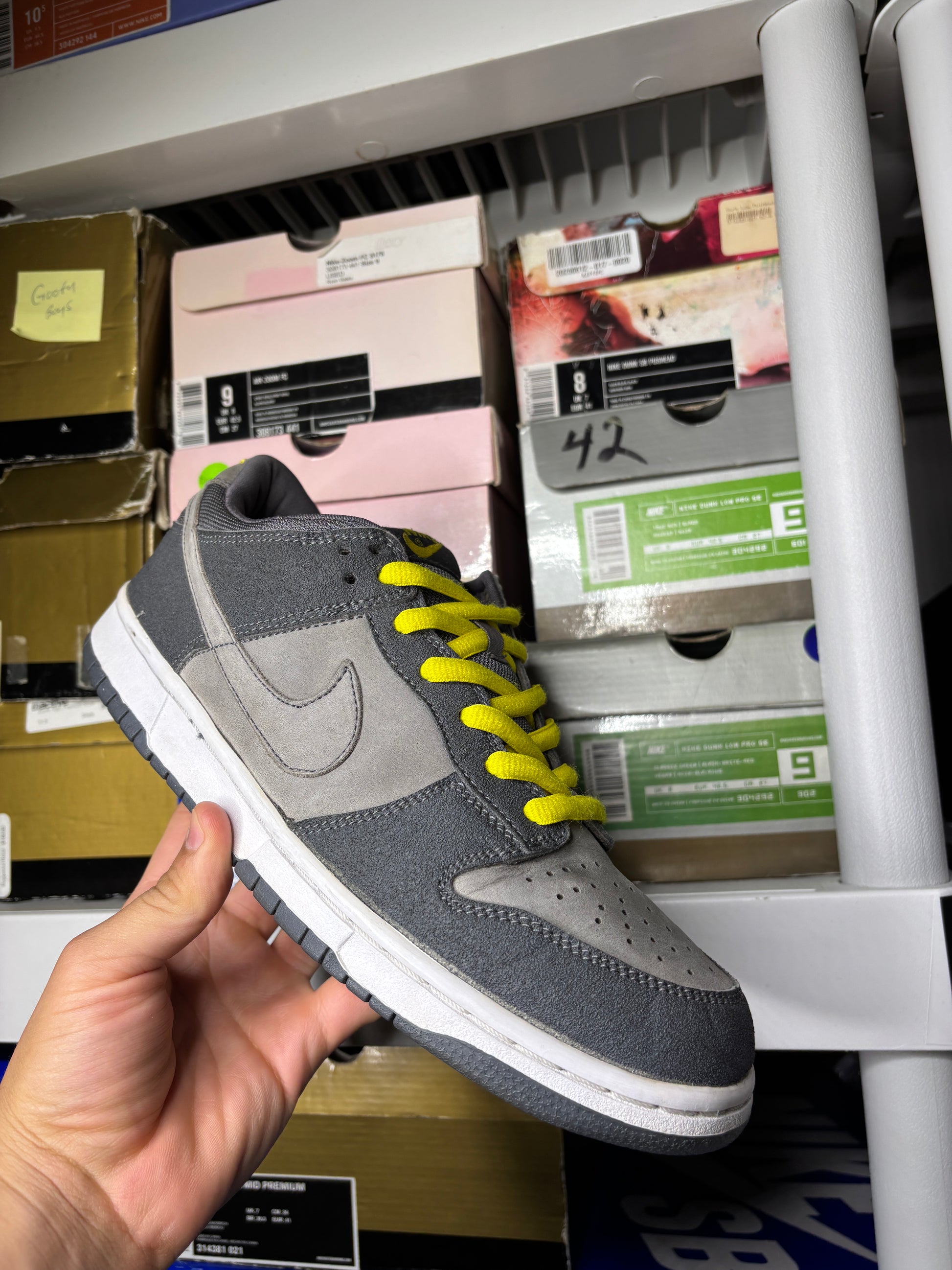 Nike Pro B Lightning - Size 10