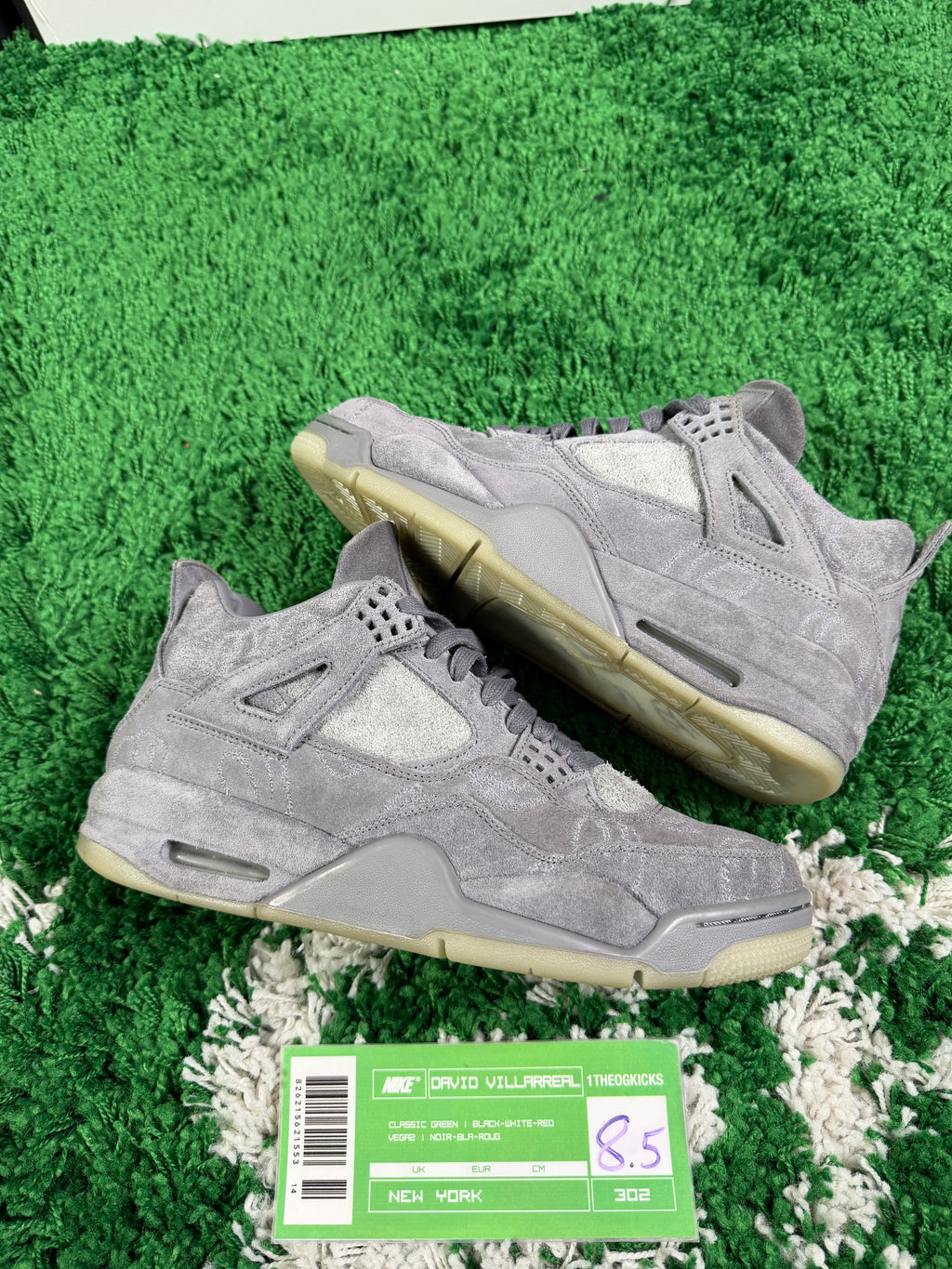 Jordan 4 Kaws Grey - Size 8.5