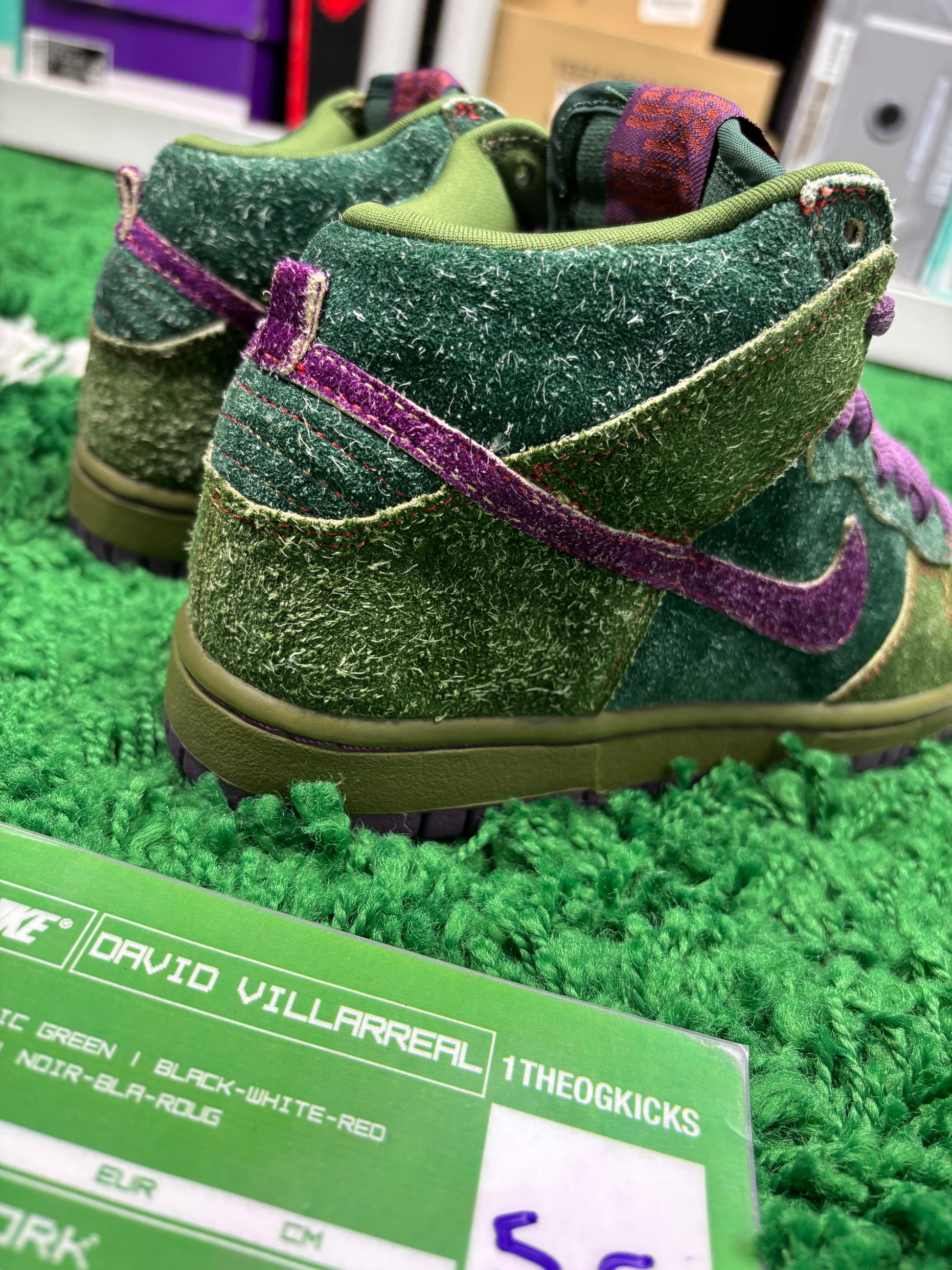 Nike Sb Skunks - Size 5.5