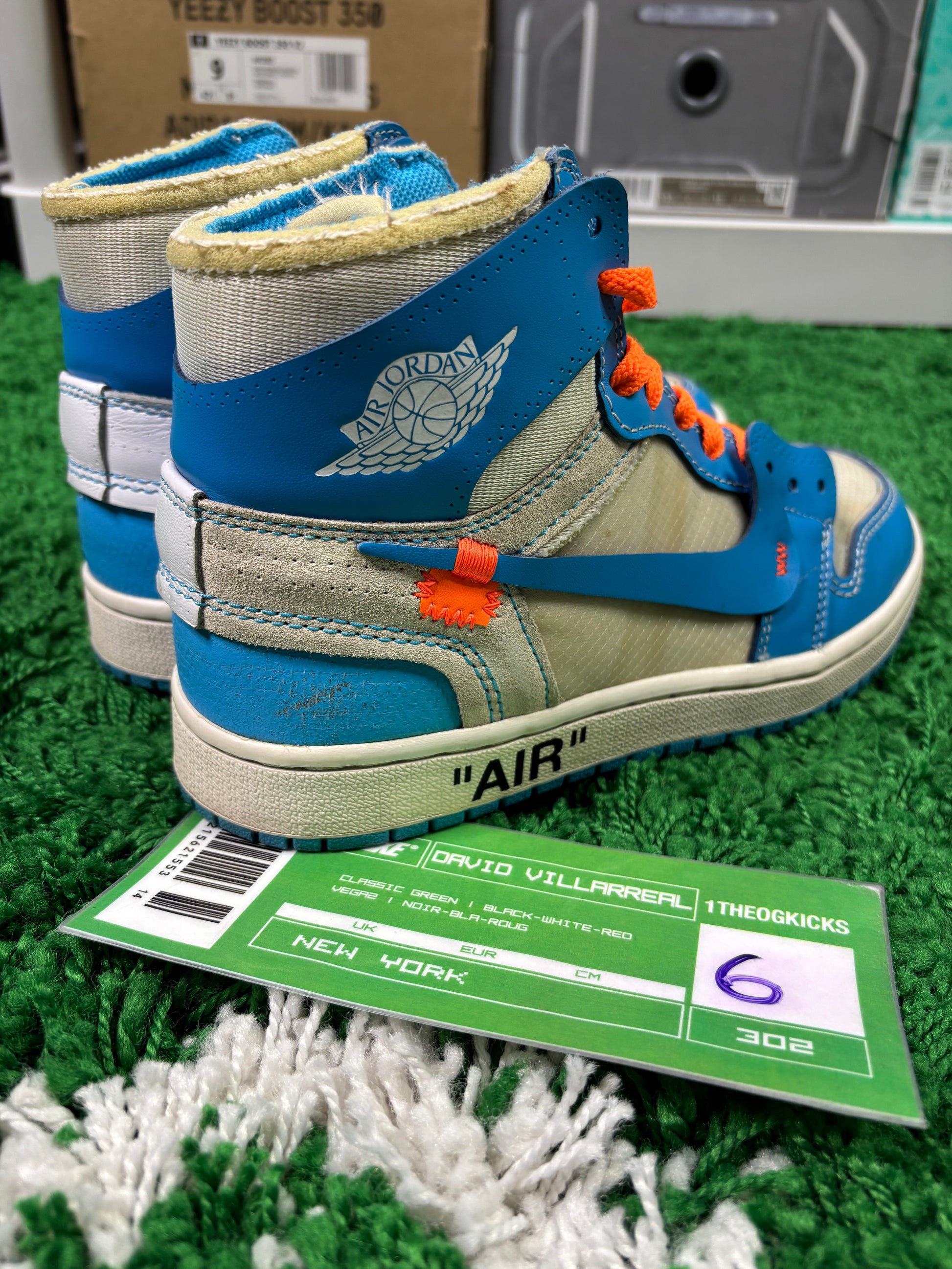 Jordan 1 OFF WHITE UNC- size 6