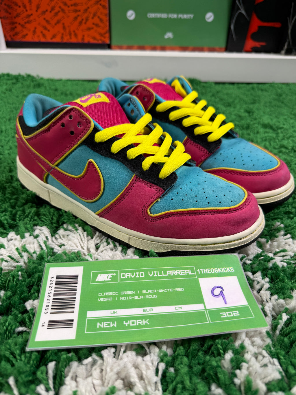 Nike Sb Ms. Pac-Man- Size 9