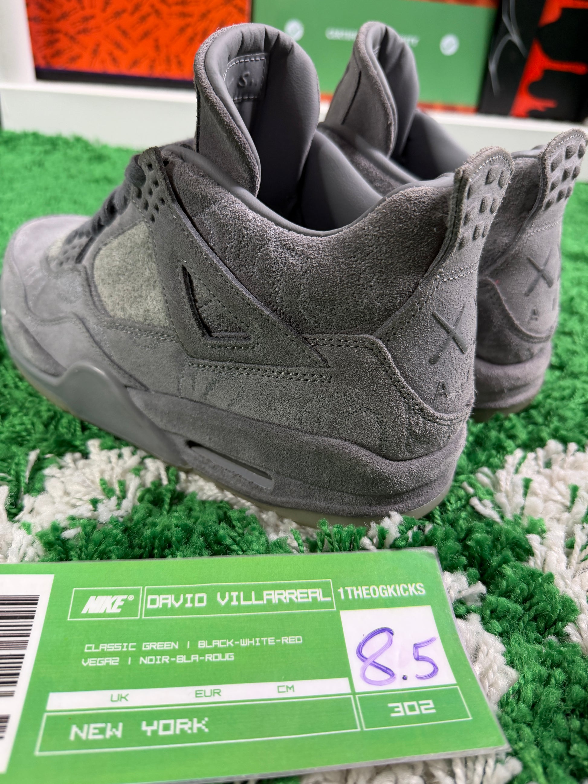 Jordan 4 Kaws Grey - Size 8.5