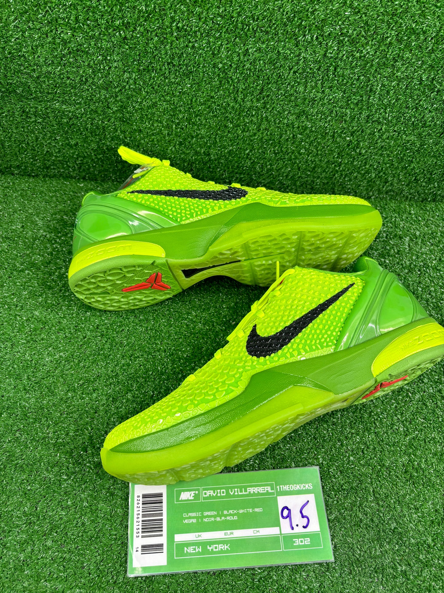 Nike Kobe 6 Grinch - Size 9.5