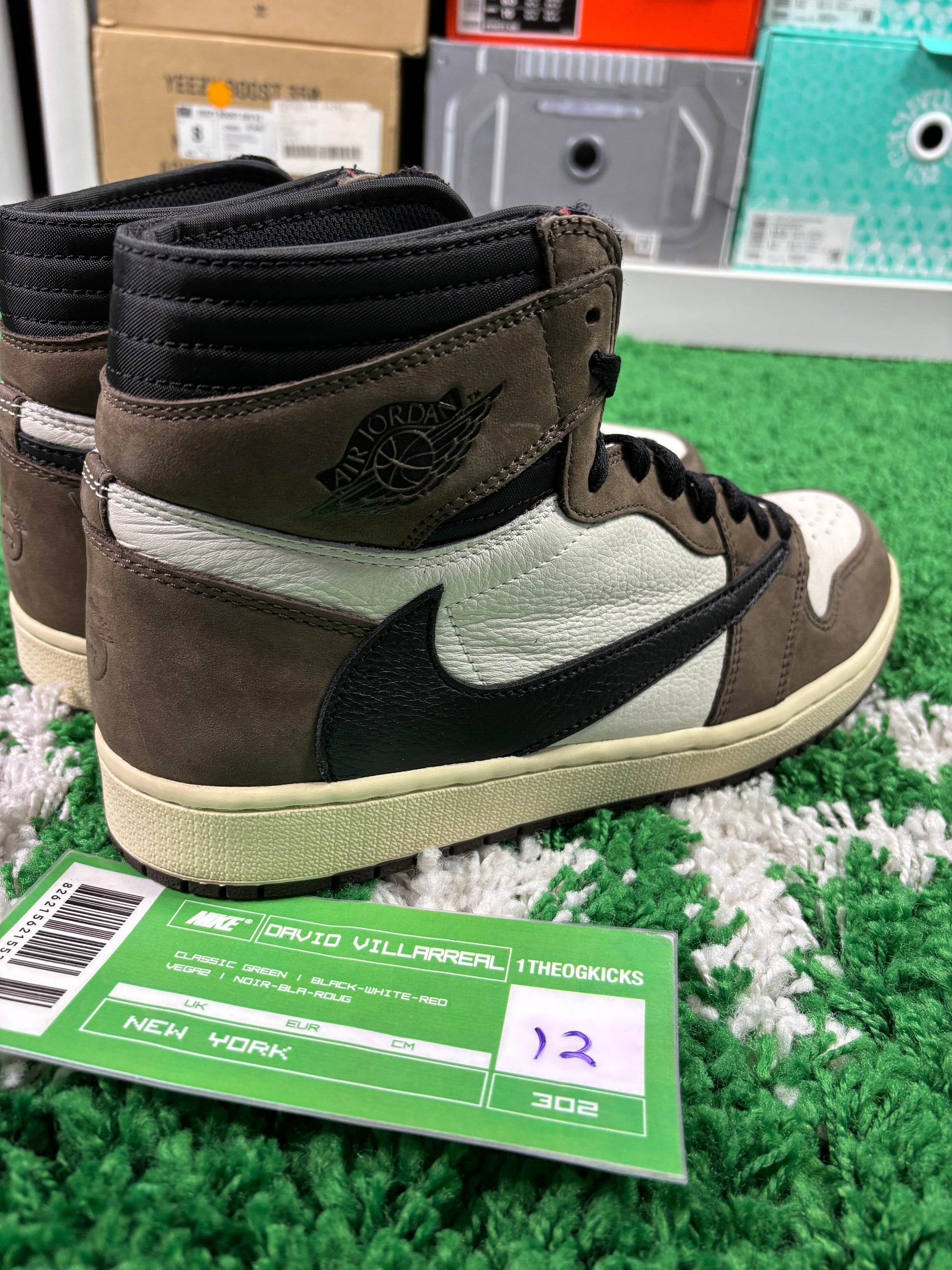 Jordan 1 Travis Scott Mocha - Size 12