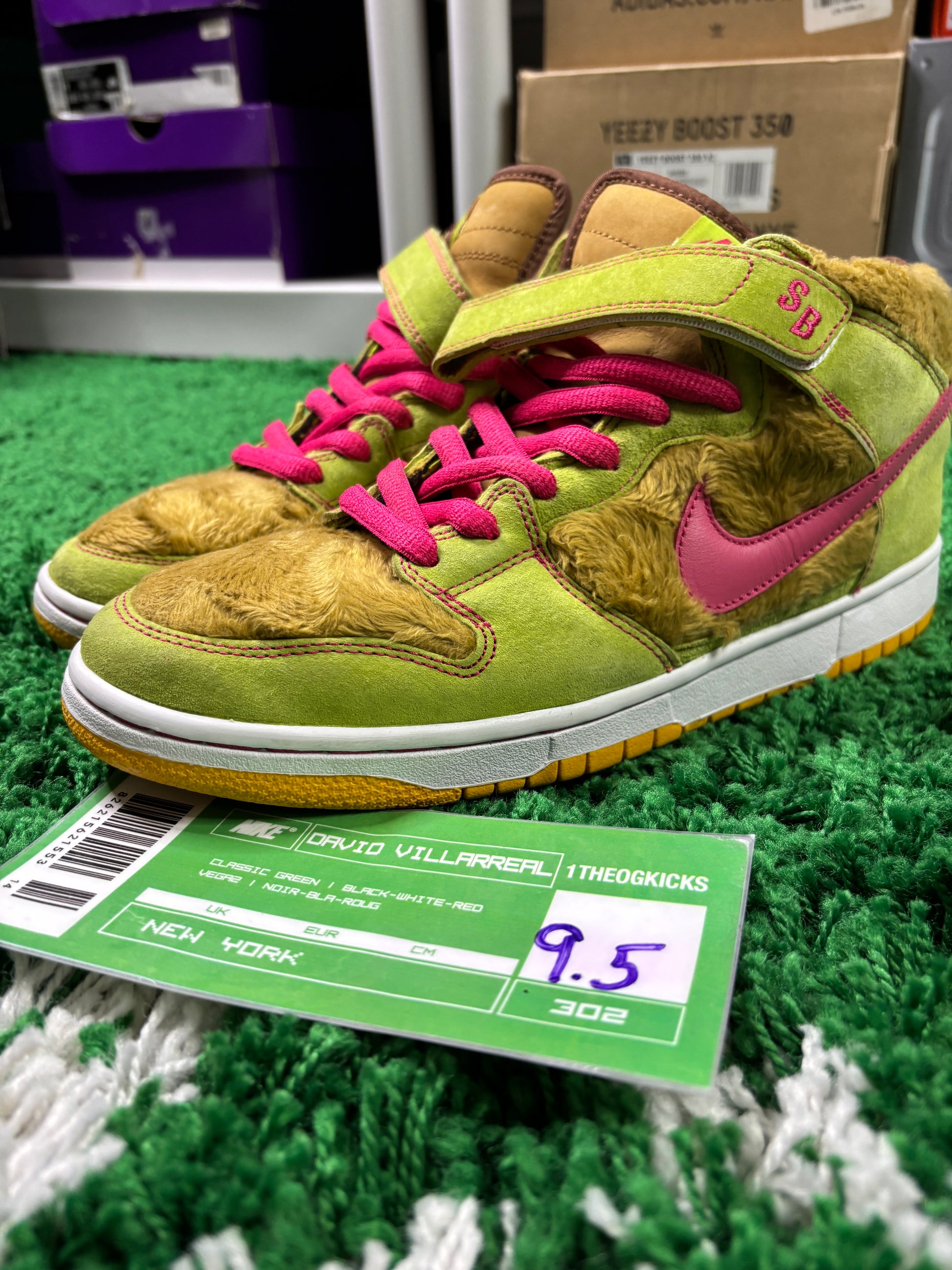 Nike Sb Mama Bear - Size 9.5