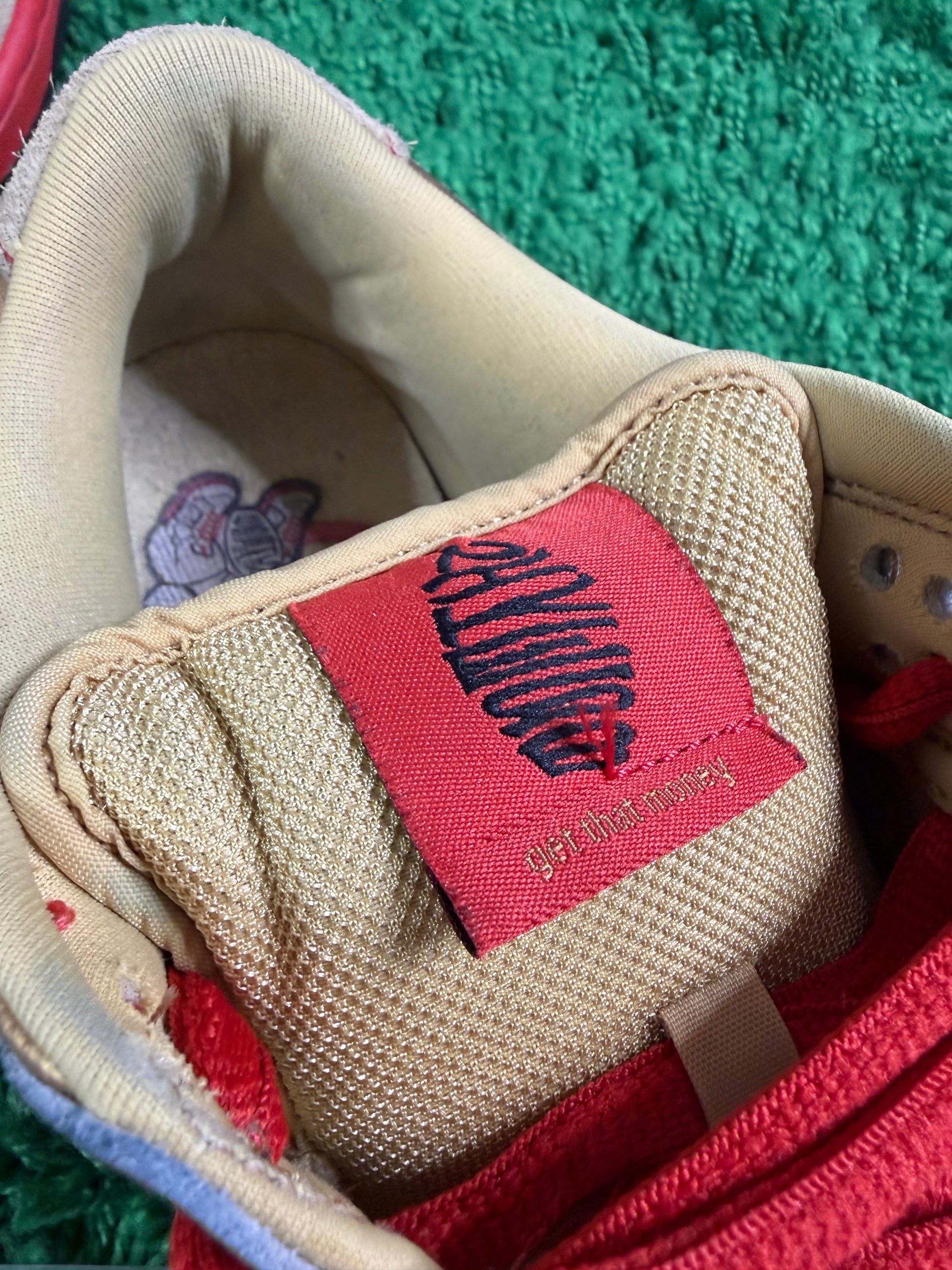 Nike Sb Money Cat Lows - Size 8.5