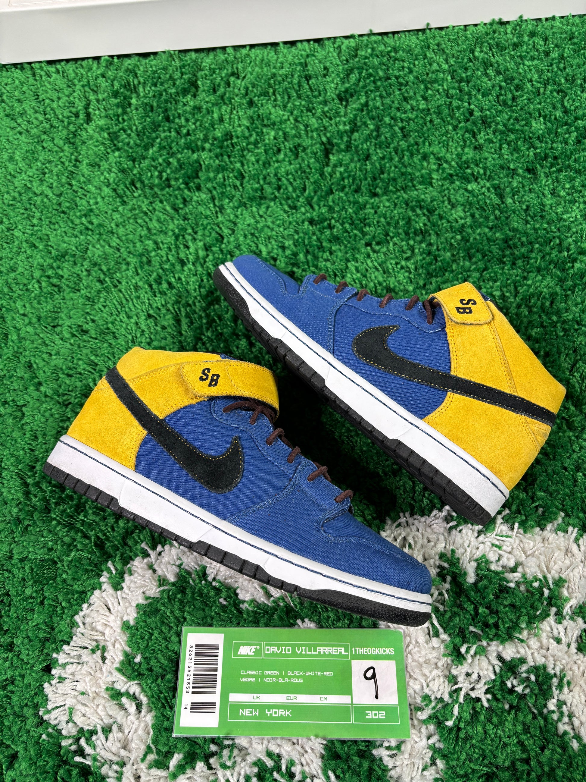 Nike Sb Charlie Browns Sample - Size 9