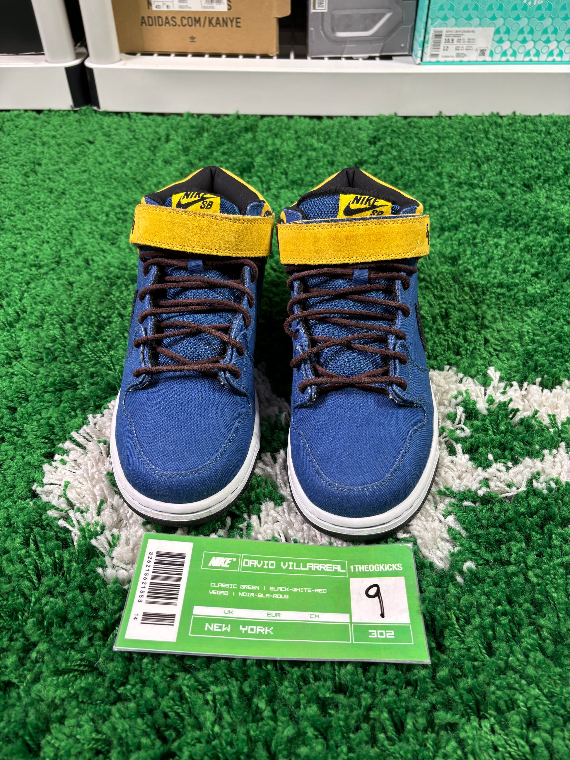 Nike Sb Charlie Browns Sample - Size 9