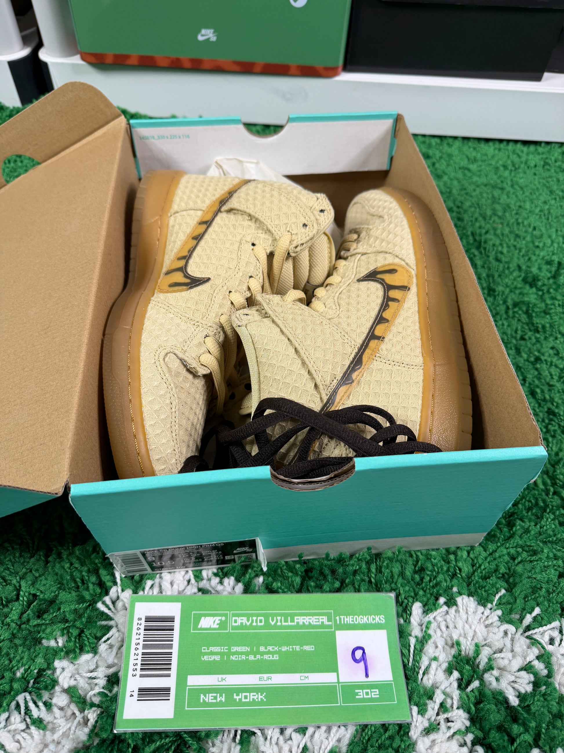 Nike Sb Chicken and Waffles - Size 9