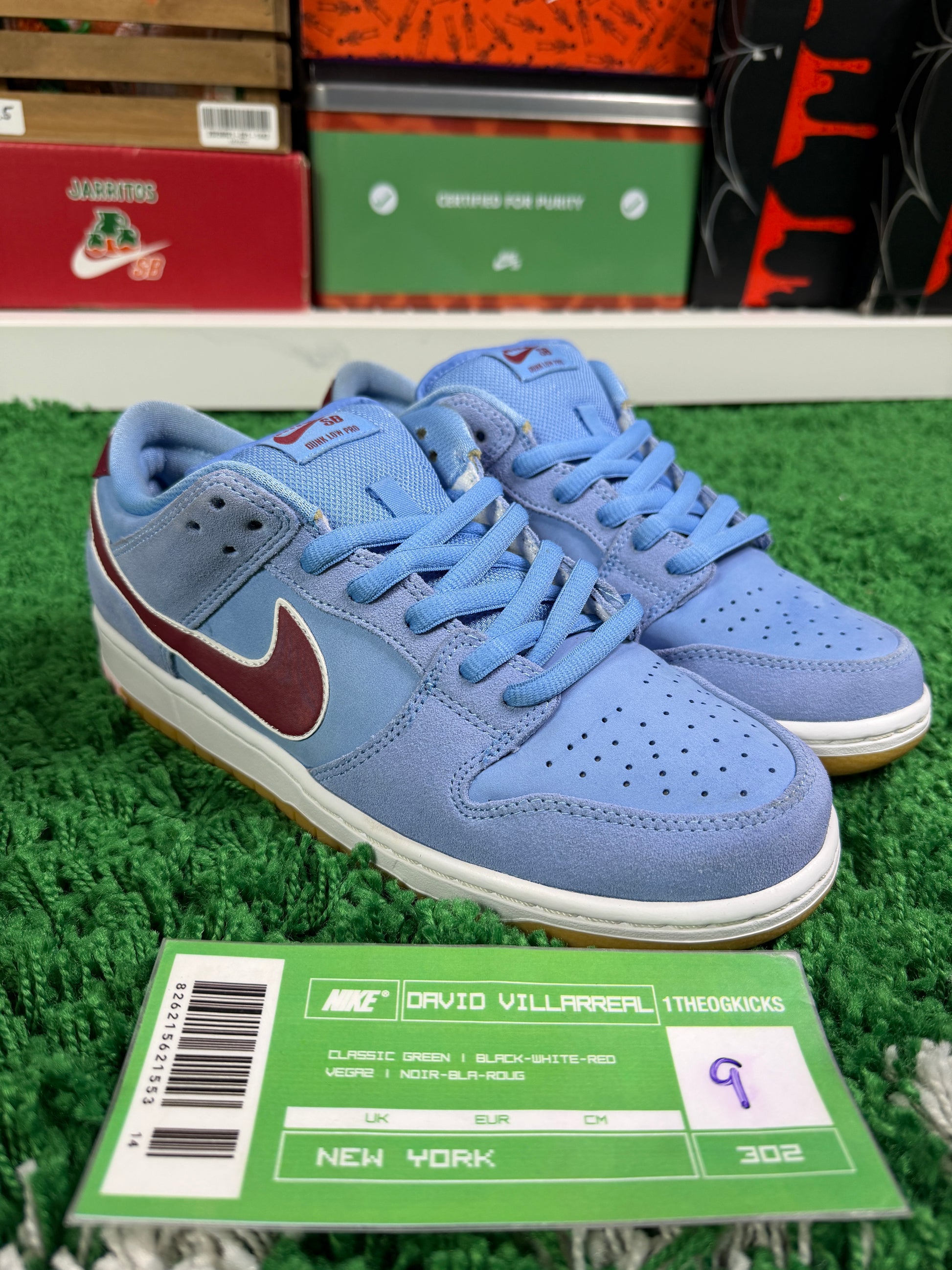 Nike Sb Phillies - Size 9