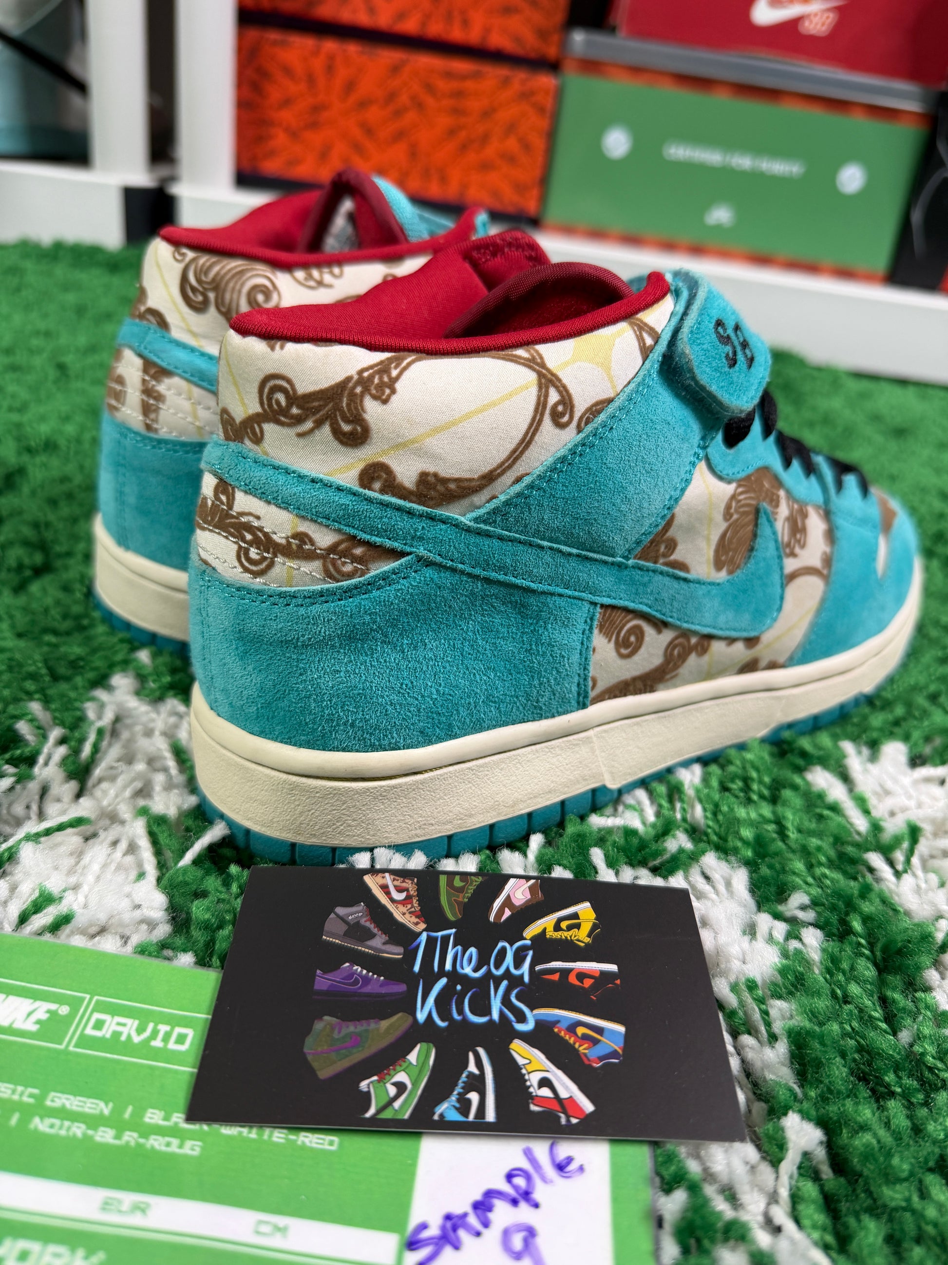 Nike Sb Peacock Sample - Size 9