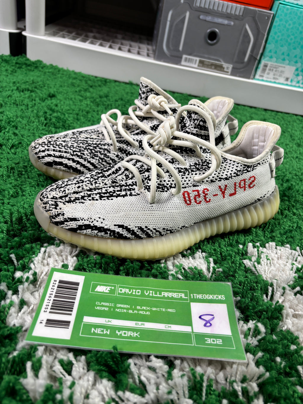 Yeezy Boost 350 Zebra - Size 8