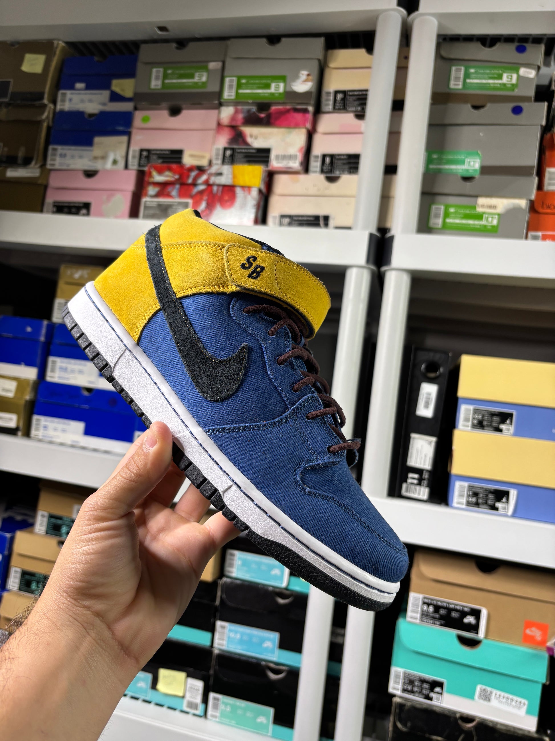 Nike Sb Charlie Browns Sample - Size 9