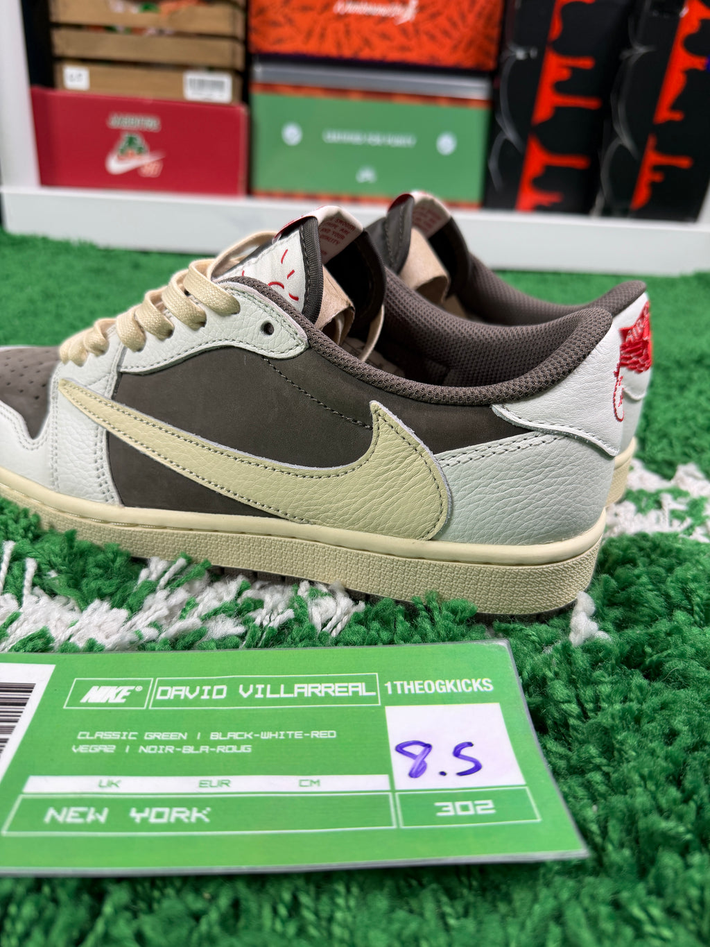 Jordan 1 Low Travis Scott Reverse Mocha - Size 8.5