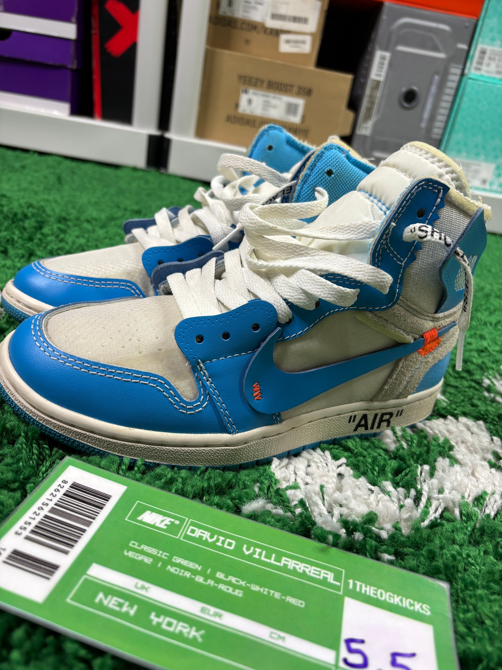 Jordan 1 OFF WHITE UNC- size 5.5