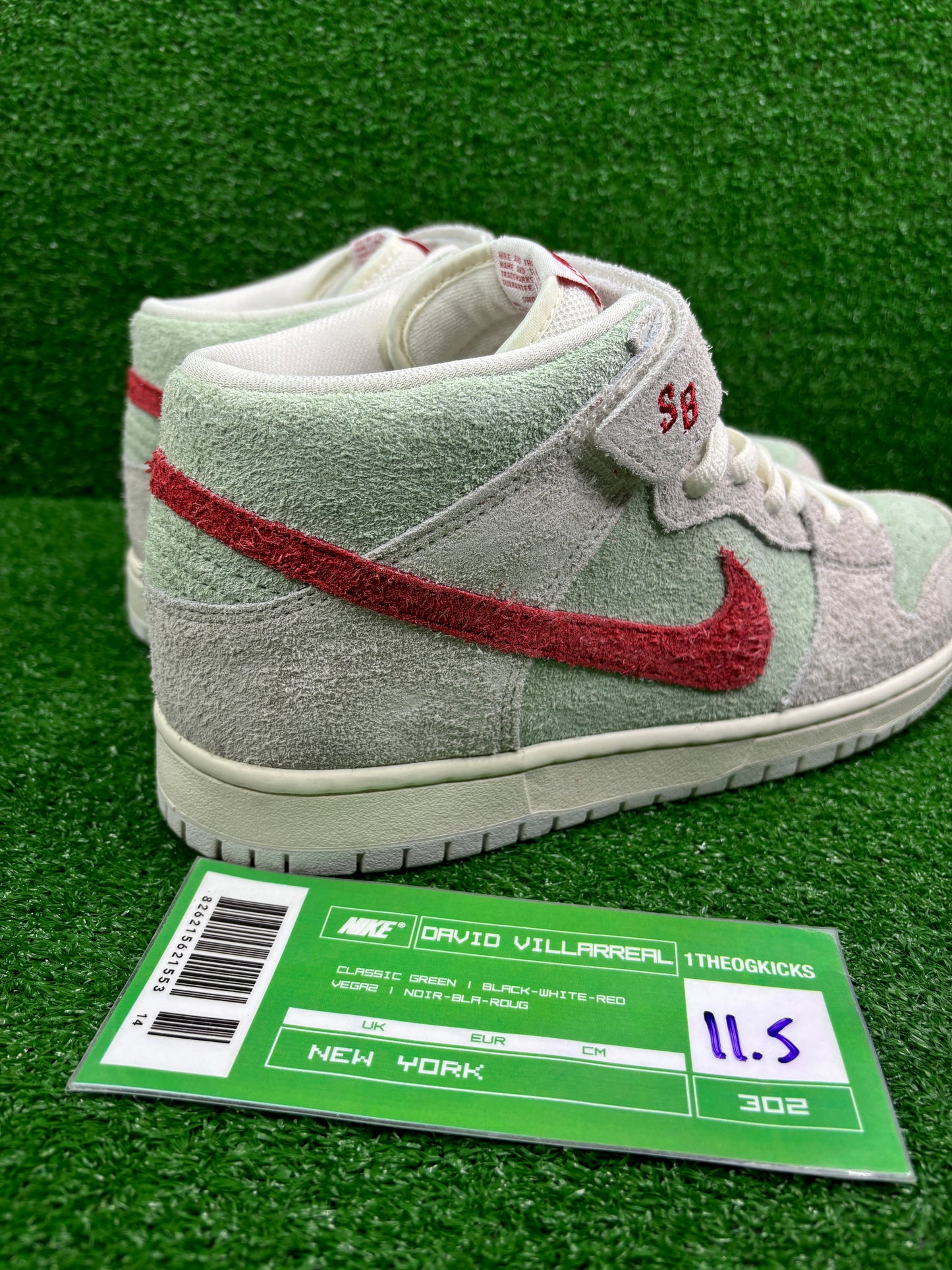 Nike Sb Dunk Mid White Widow - Size 11.5