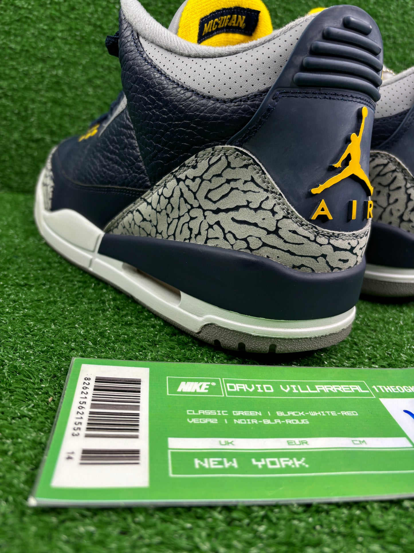 Air Jordan 3 Michigan Wolverines PE Sample - Size 12