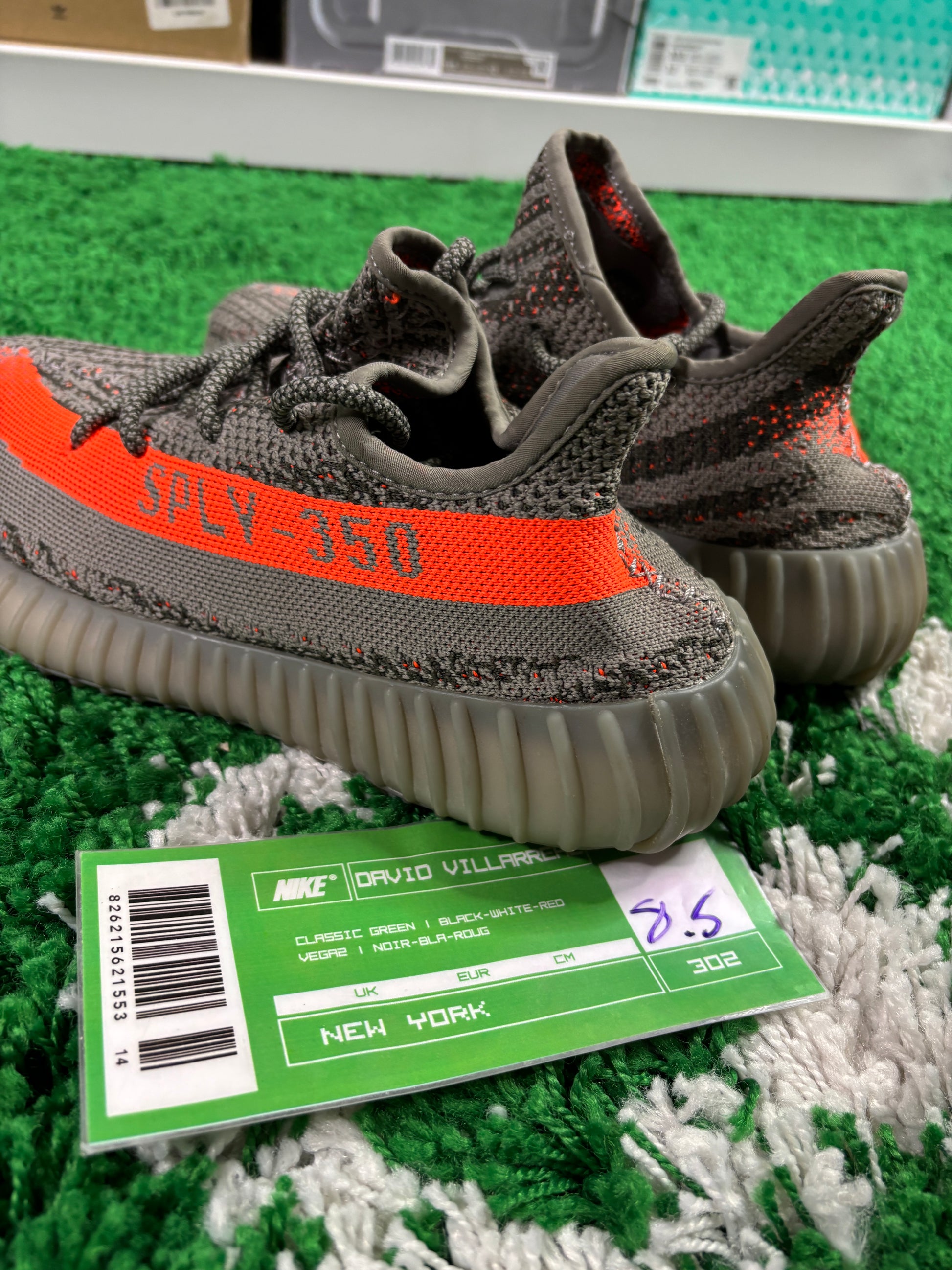Yeezy Boost 350 V2 'Beluga Reflective' - Size 8.5