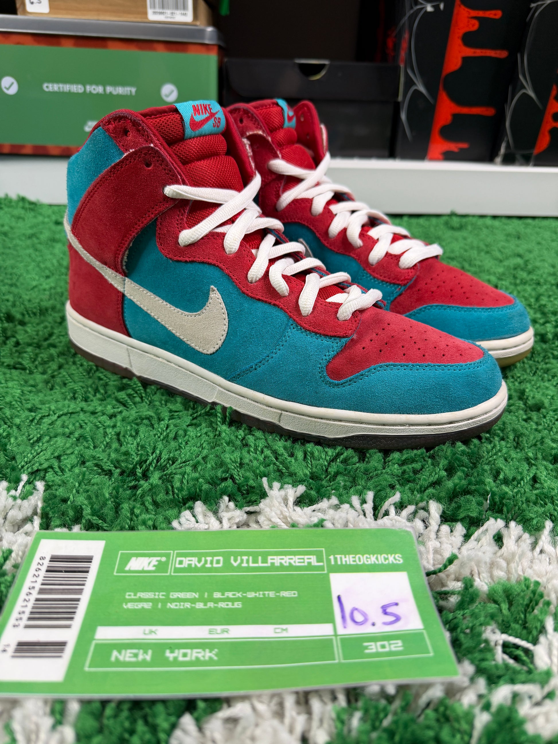 Nike Sb Bloody Gums - Size 10.5