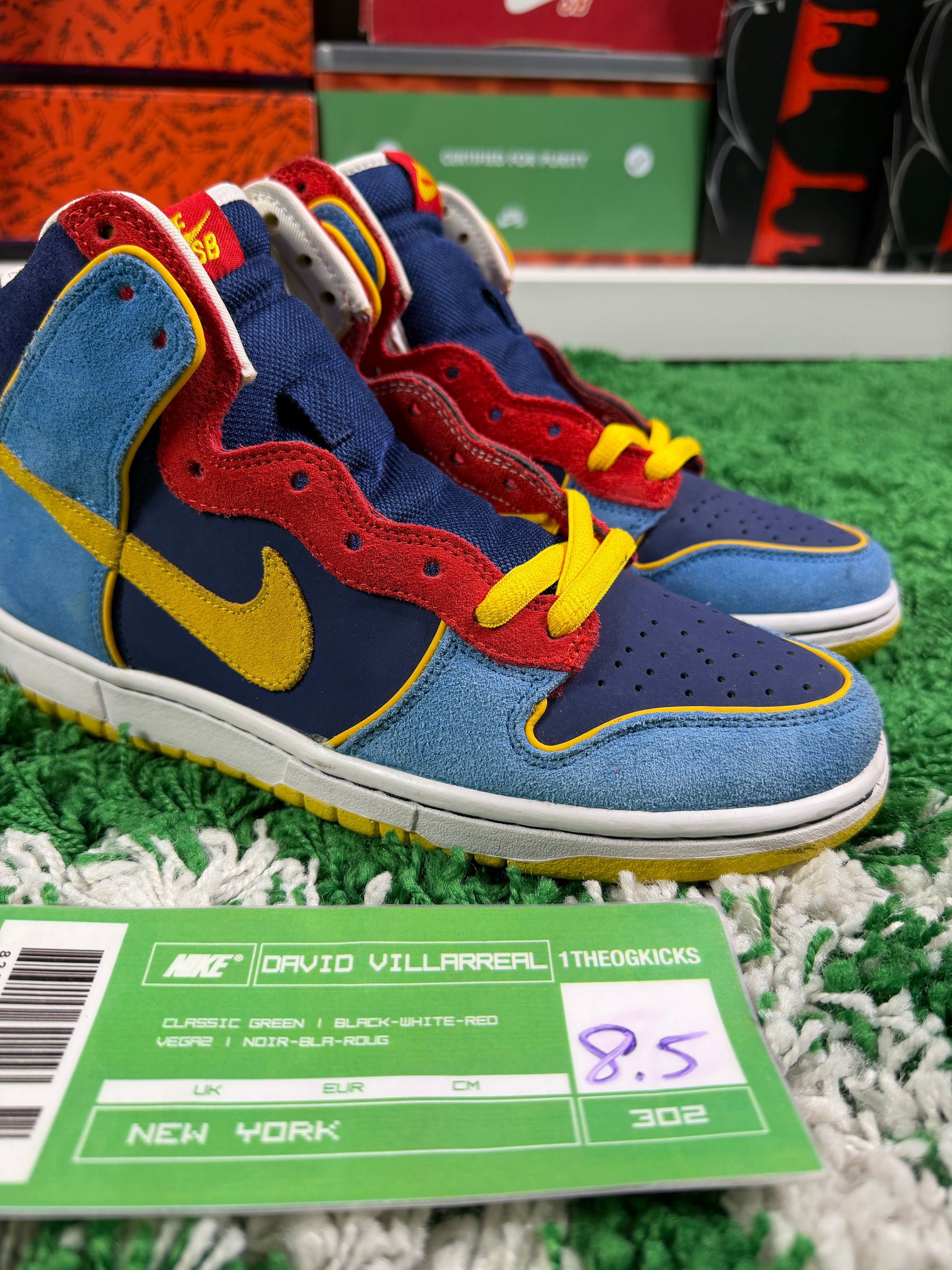 Nike Sb Mr. Pac-Man- Size 8.5