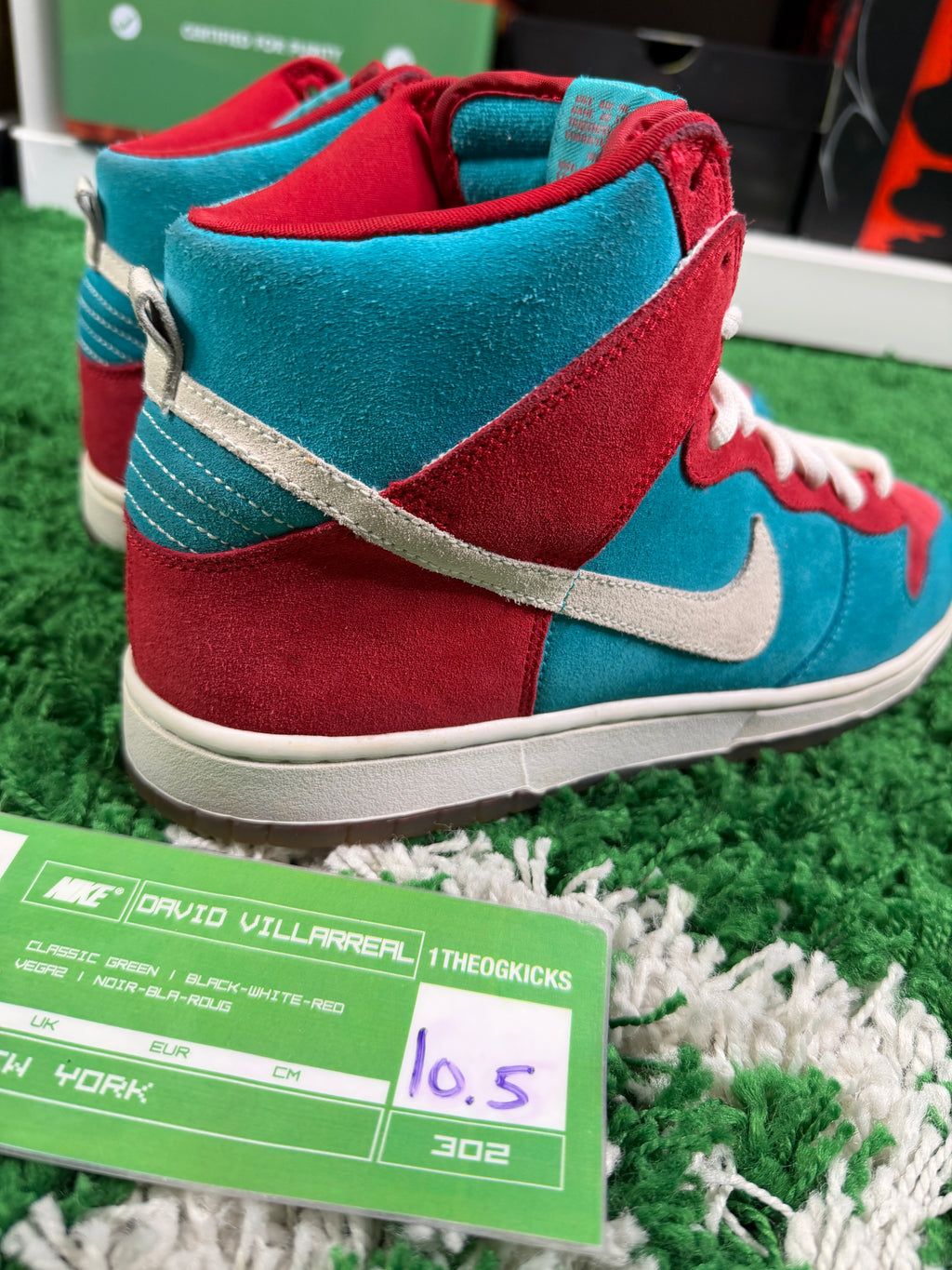 Nike Sb Bloody Gums - Size 10.5