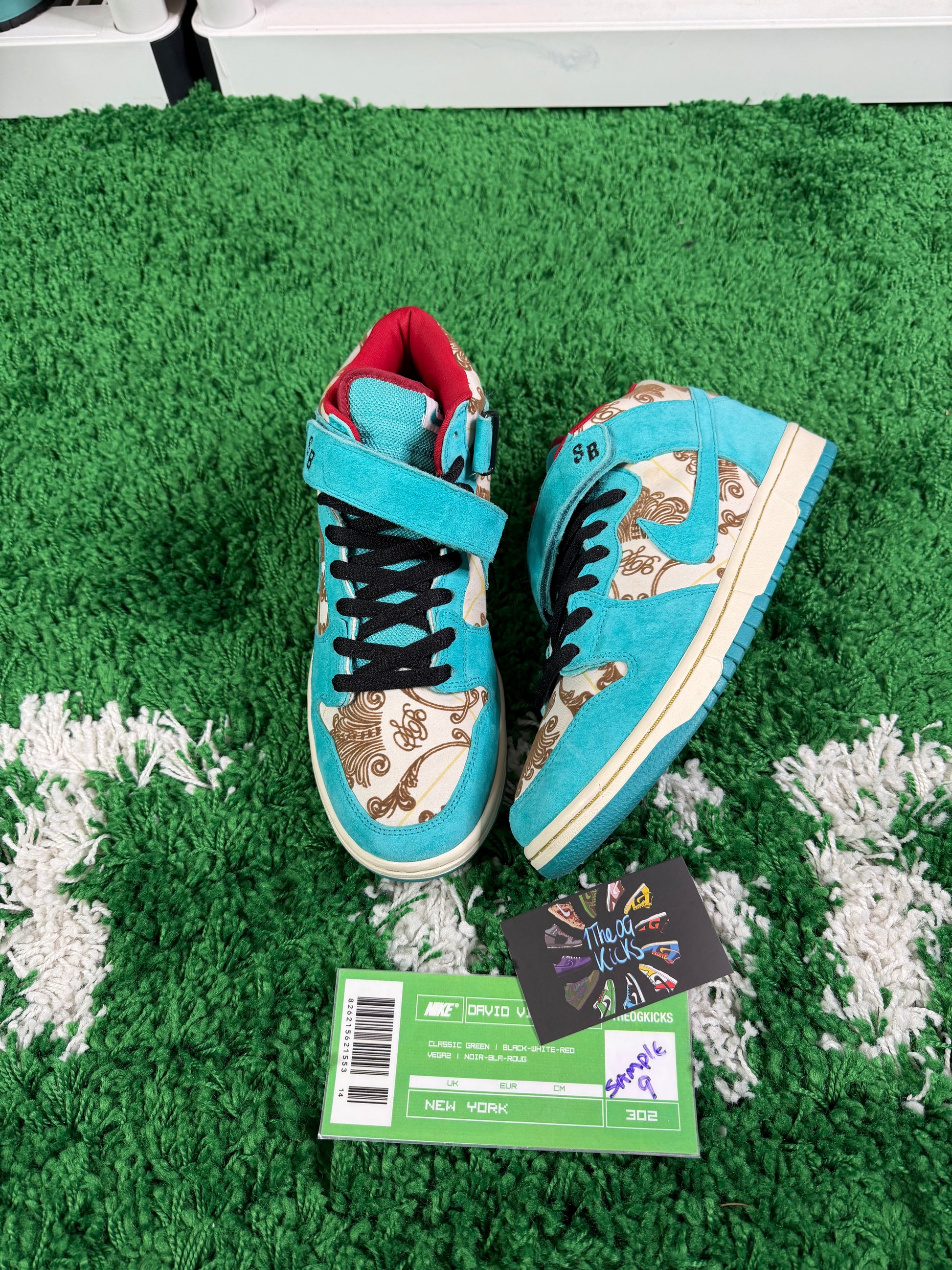 Nike Sb Peacock Sample - Size 9