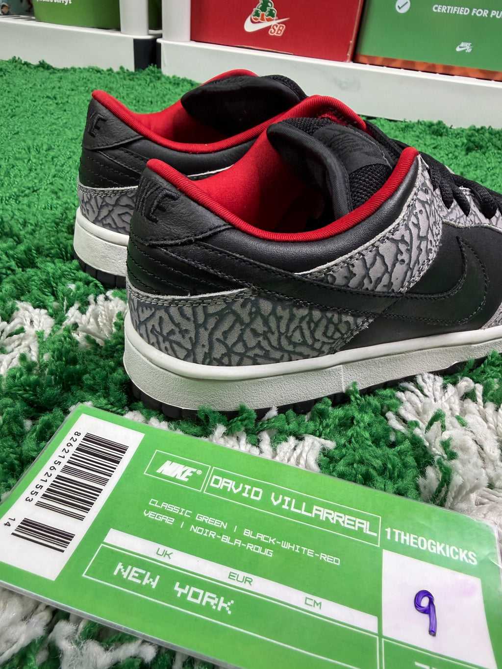 Nike Sb Supreme Black - Size 9