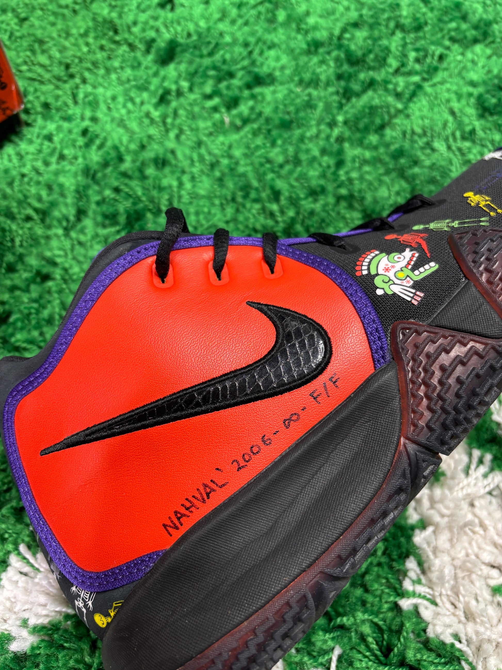 Nike Kyrie Day of the Dead Sample - Size 8.5