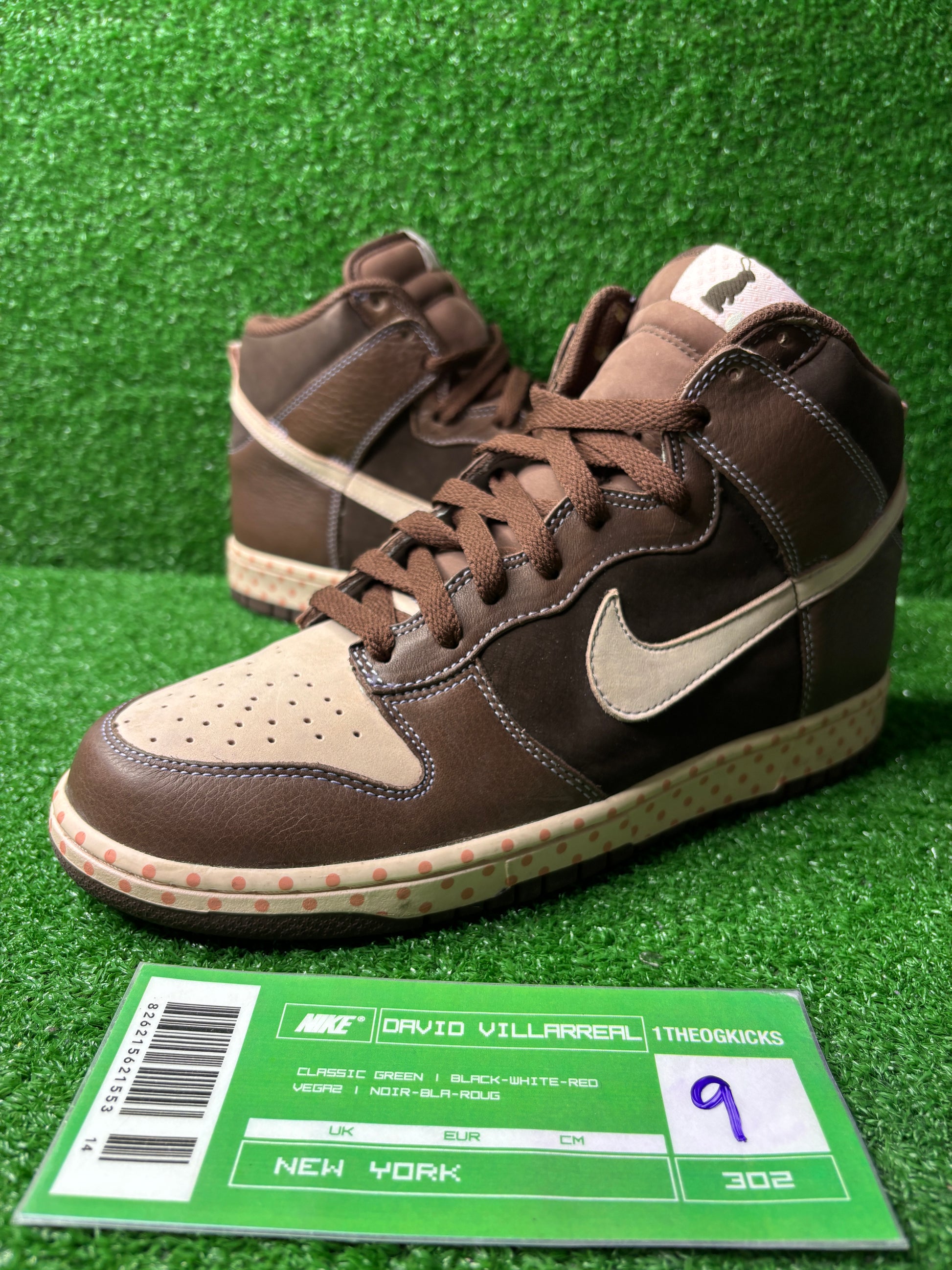 Nike Dunk Easter Poka Dot Chocolates - Size 9