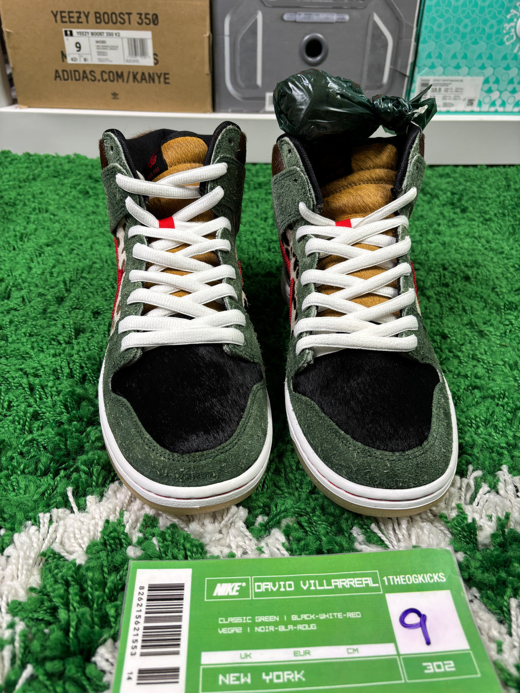 Nike Sb Dog Walkers Special Box W/ Leash - Size 9