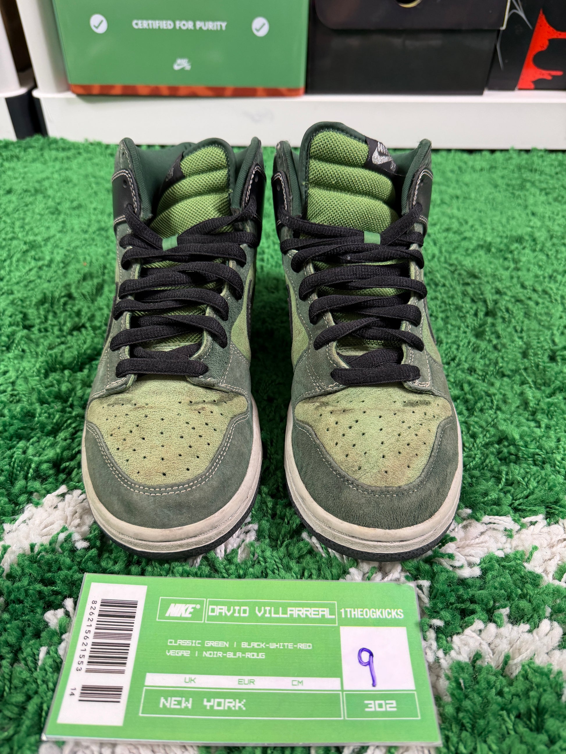 Nike Sb Brutes - Size 9