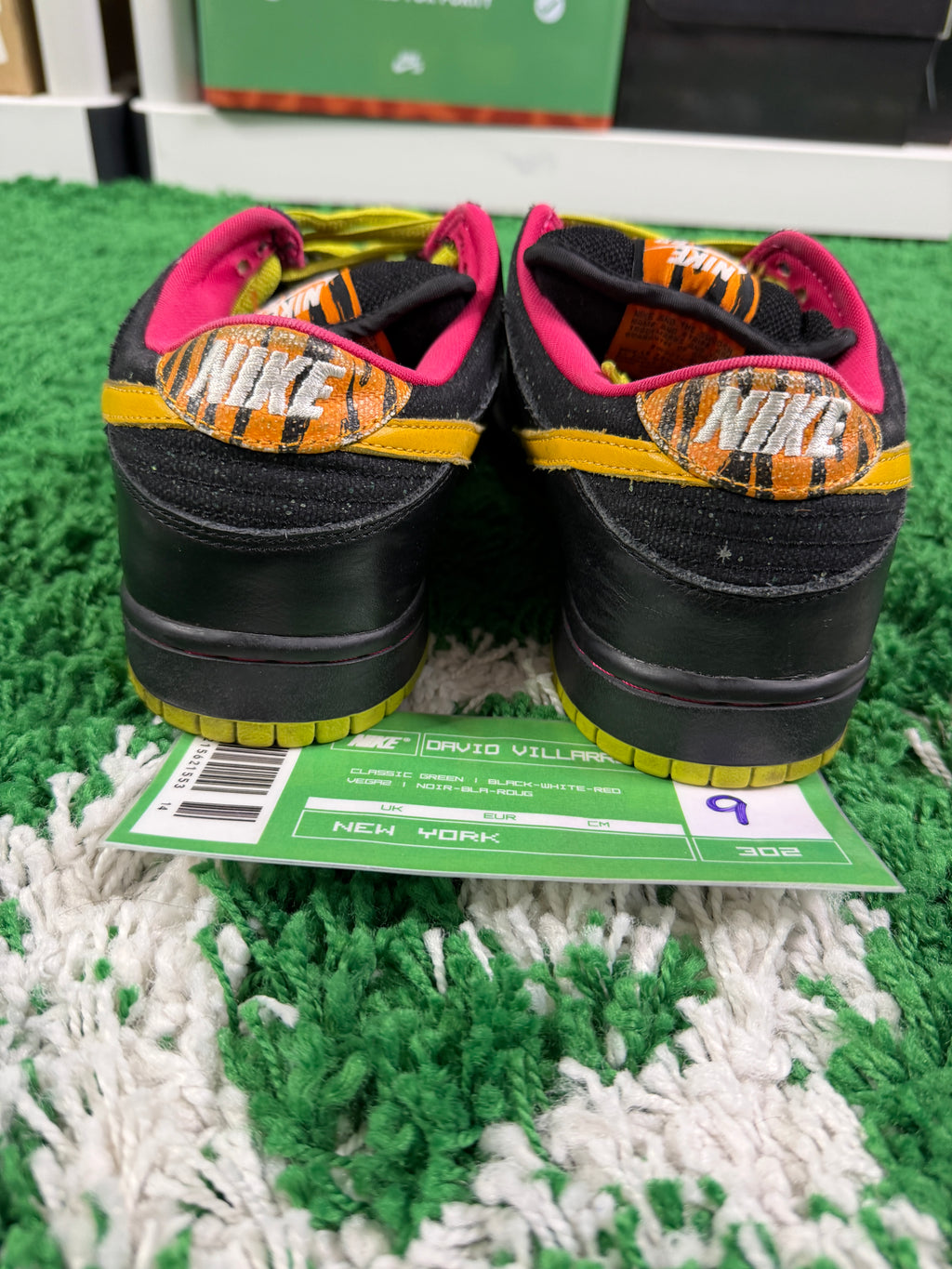 Nike Sb Space Tigers - Size 9