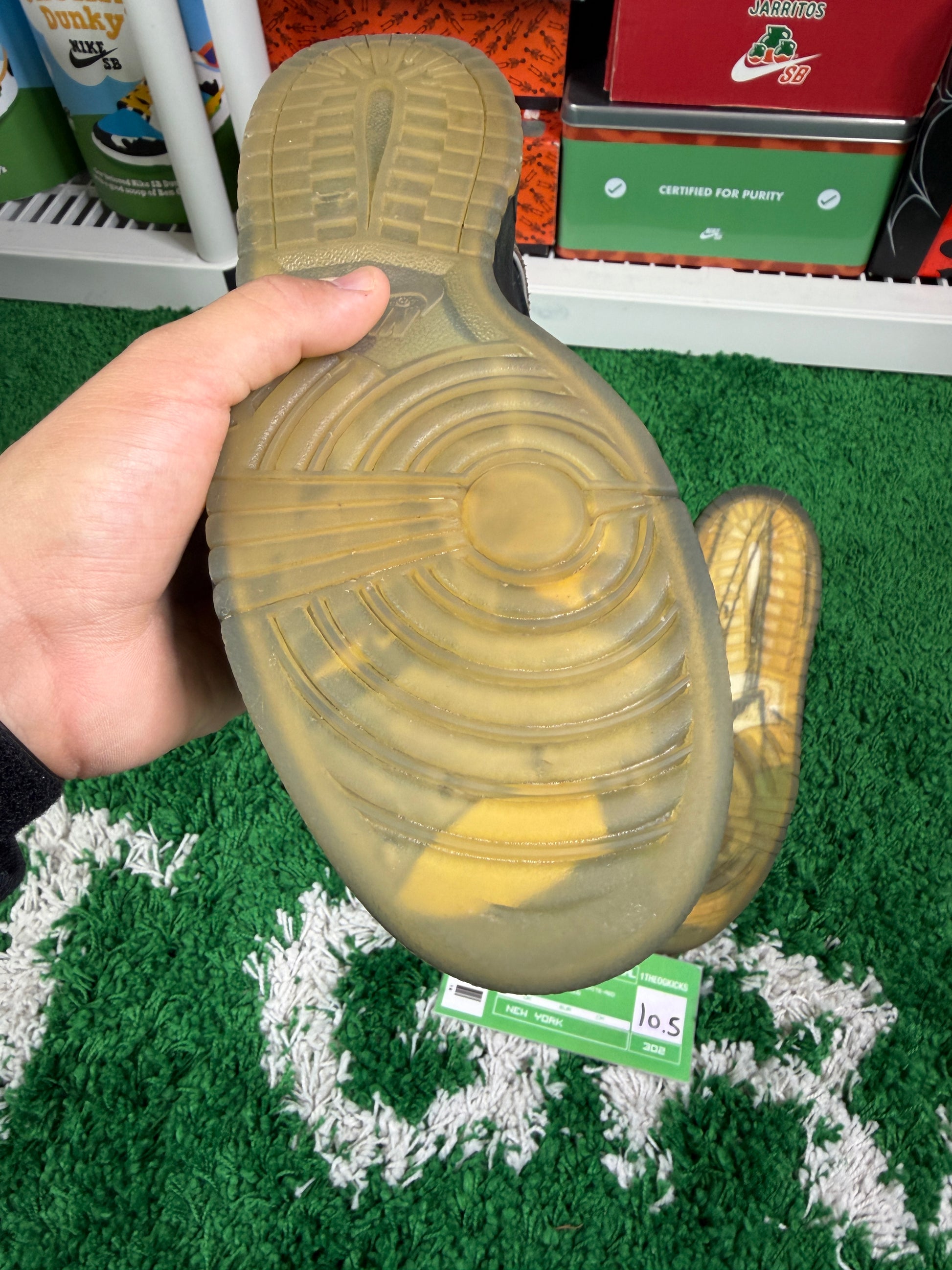 Nike Sb MF DOOM w/ Super 7 Figure - Size 10.5