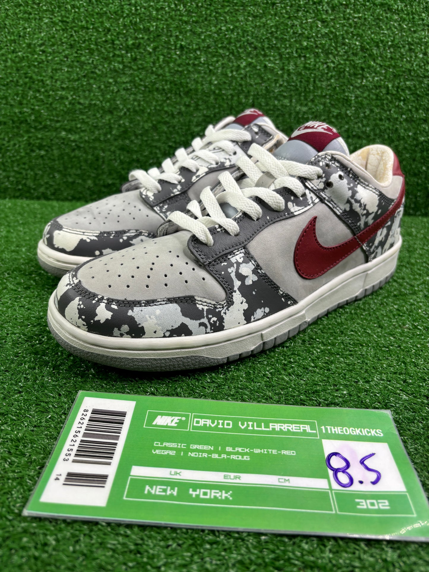 Nike Dunk Splatter - Size 8.5