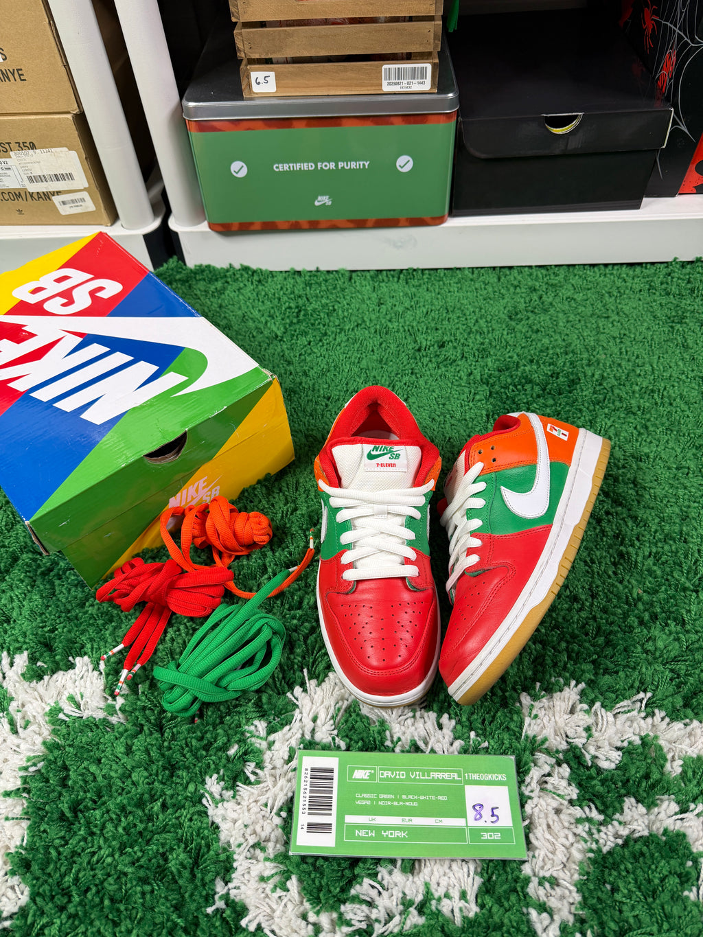 Nike Sb 7/11 - Size 8.5