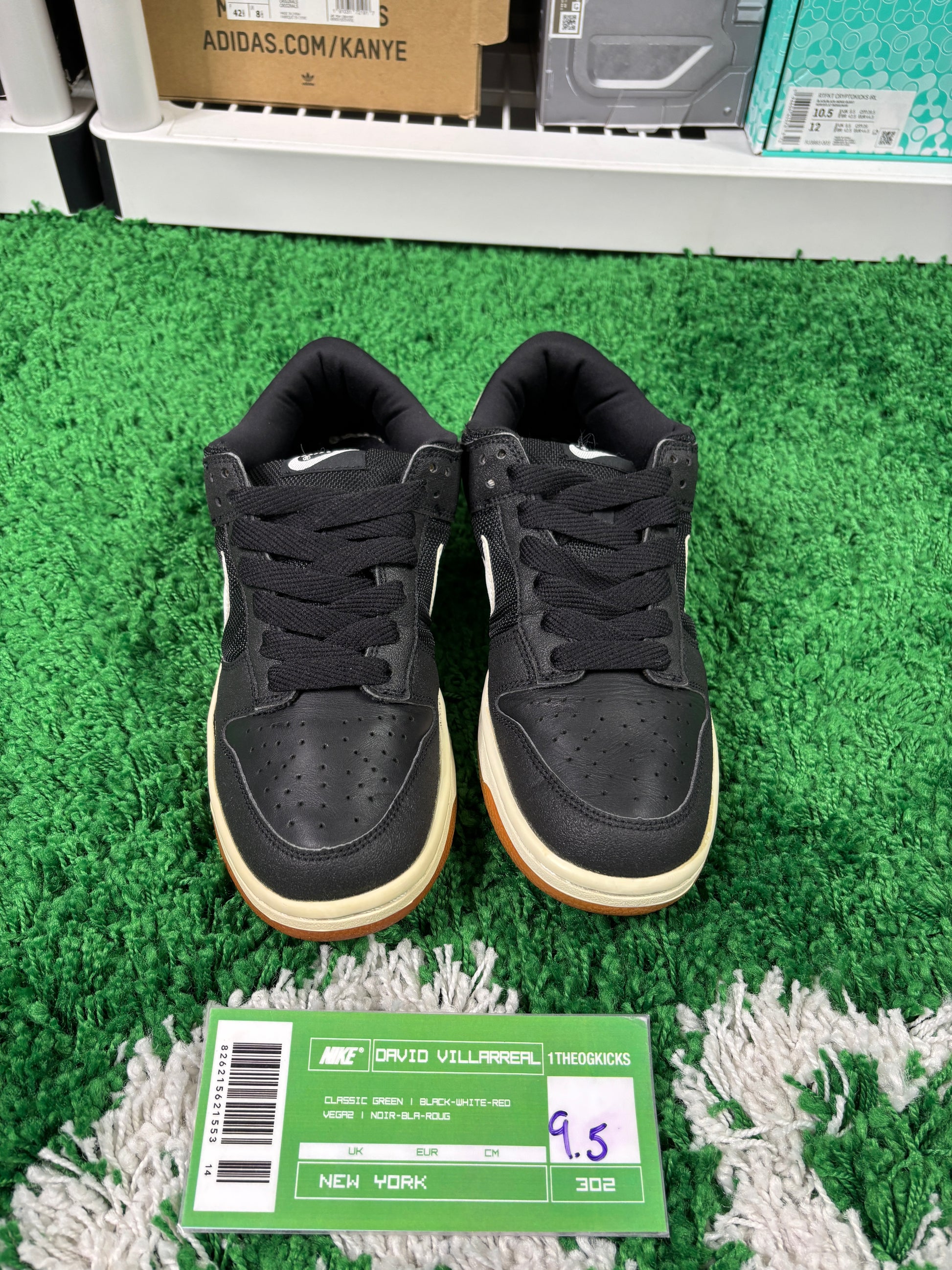 Nike Pro B Ross - Size 9.5