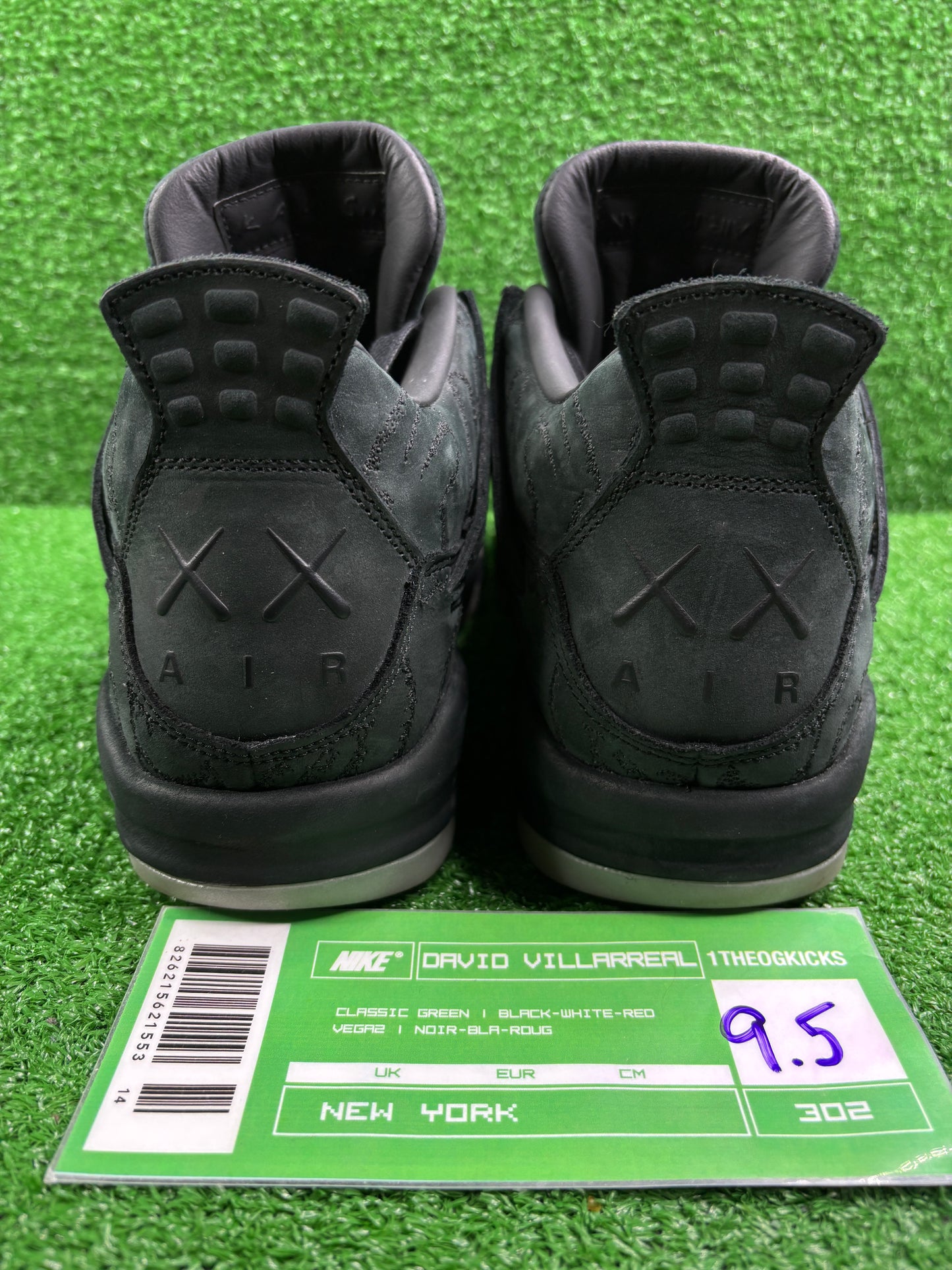 Jordan 4 Kaws Black - Size 9.5